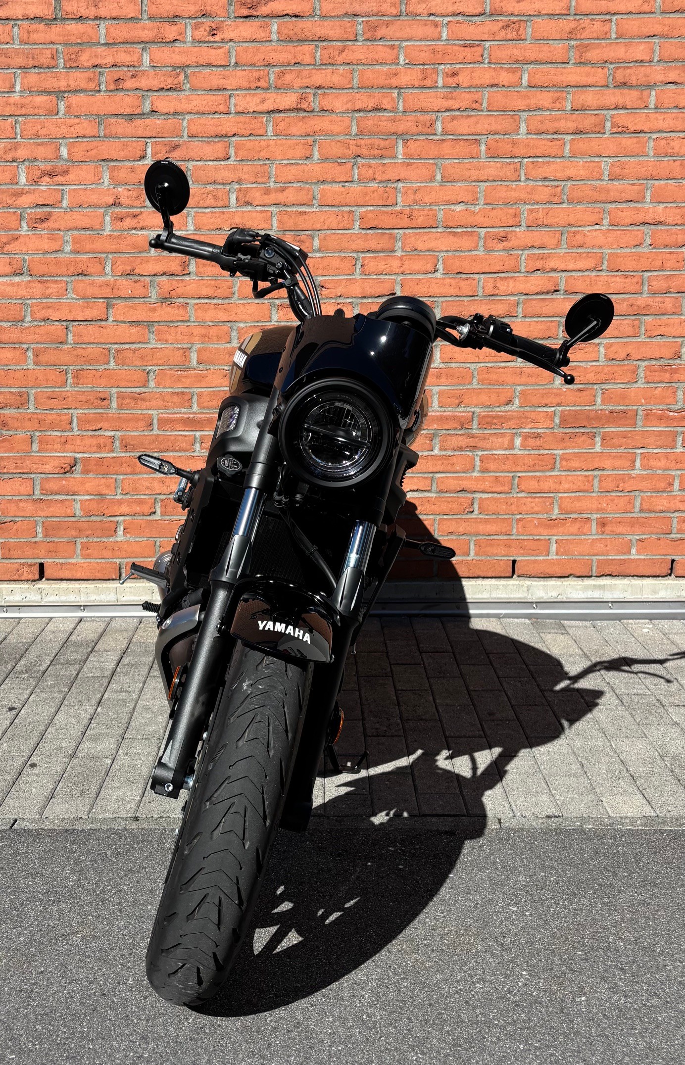 YAMAHA XSR 700 - 3