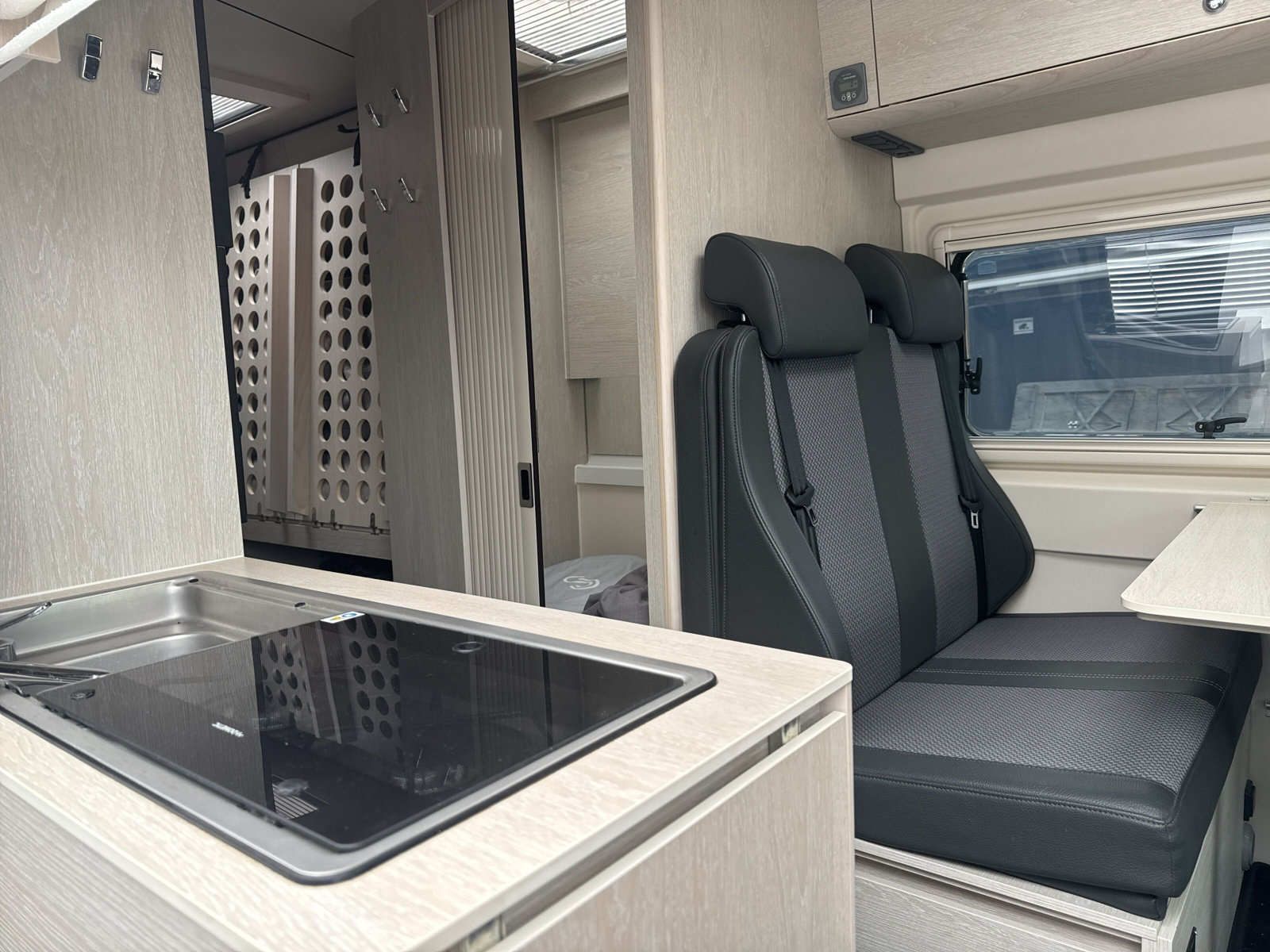 TOURNE MOBIL 6.4 Heavy Chassis 165 PS - 6