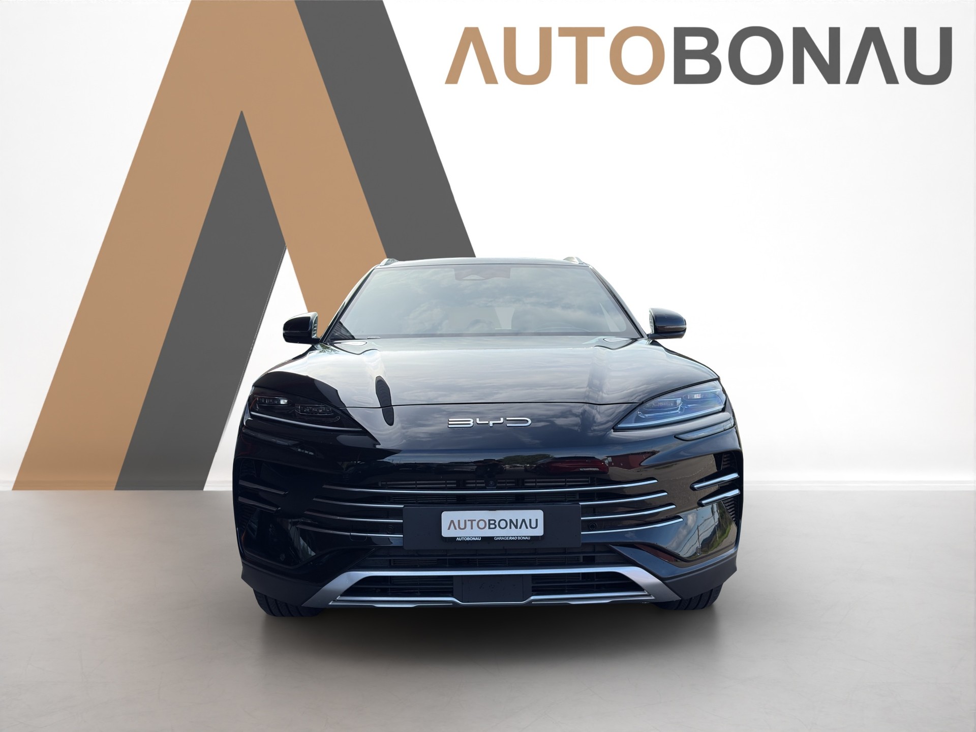 BYD Seal U DM-i Design AWD - 8