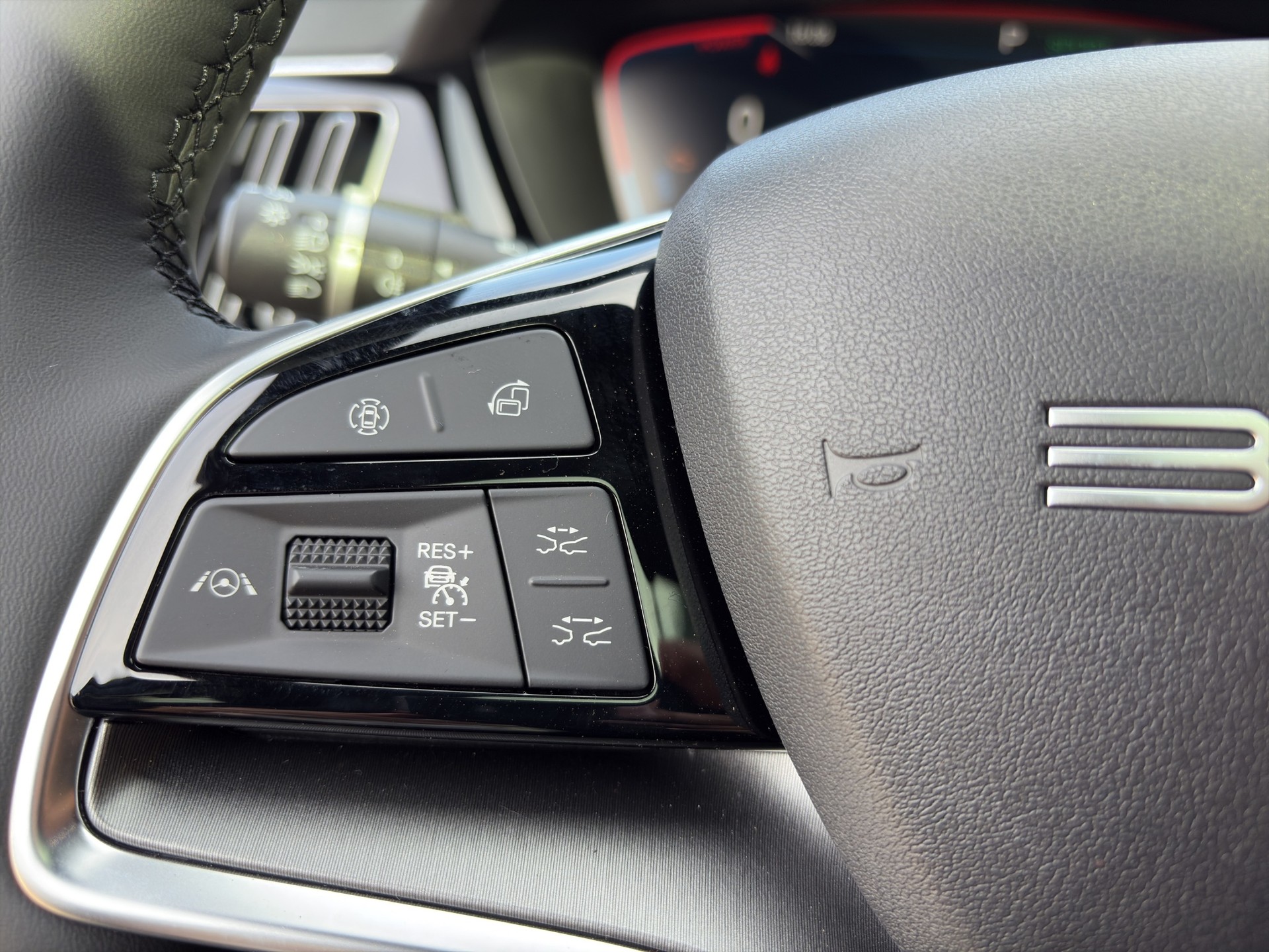 BYD Seal U DM-i Design AWD - 28