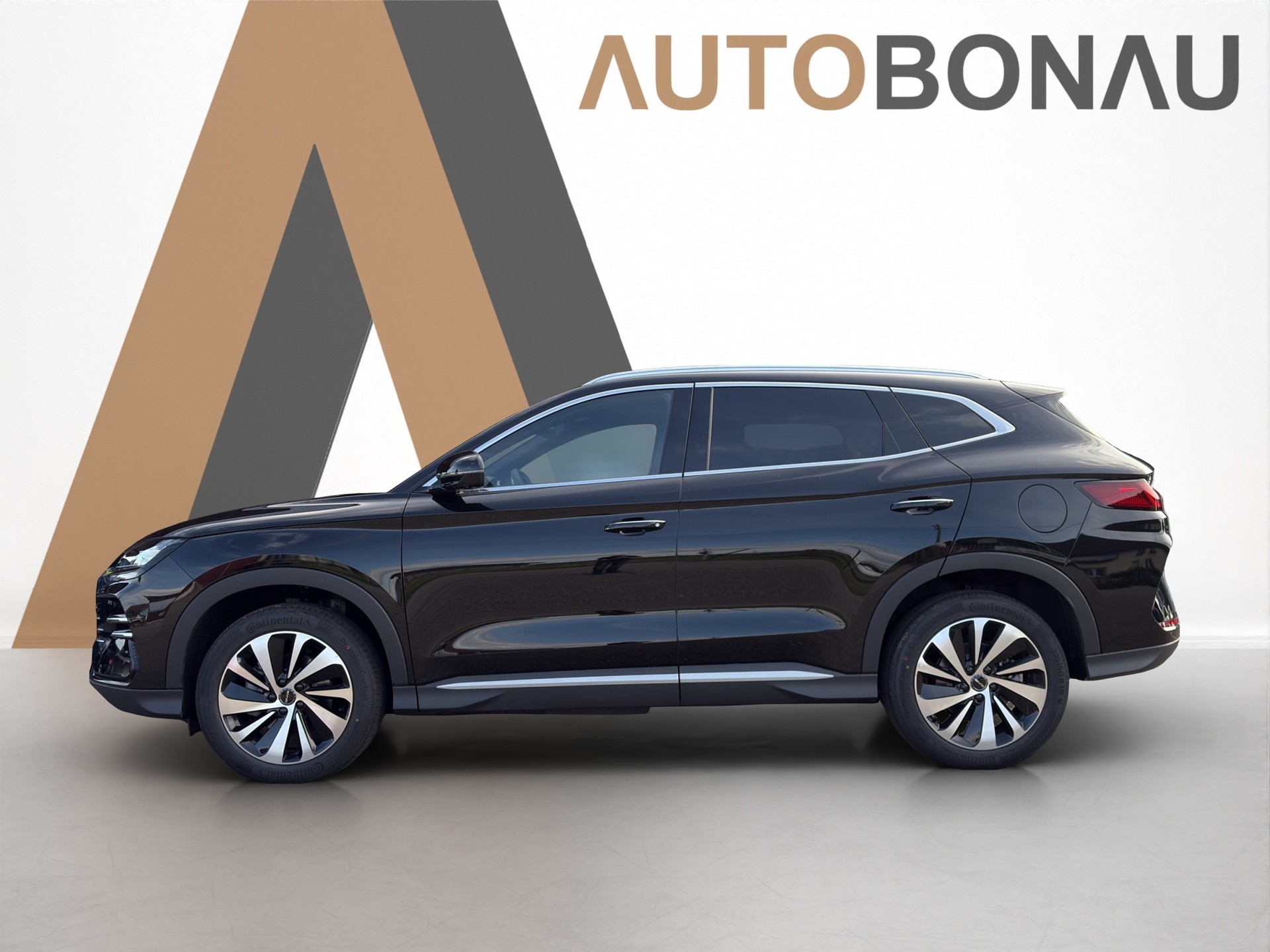 BYD Seal U DM-i Design AWD - 2