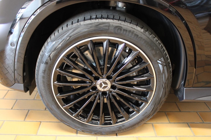 MERCEDES-BENZ GLC 400 e 4Matic AMG Line EQ Star - 17