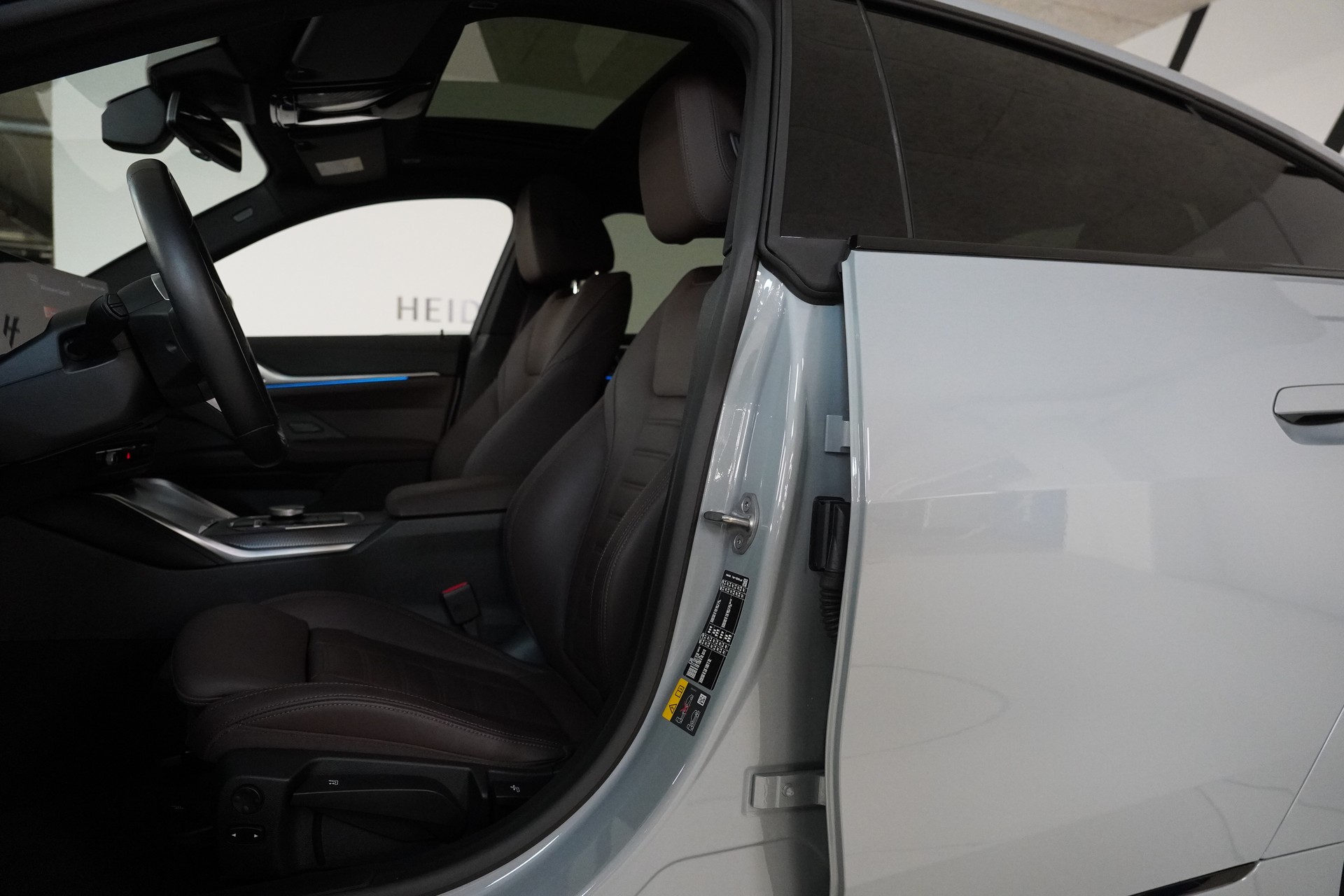 BMW i4 xDrive 40 M Sport Pro - 12