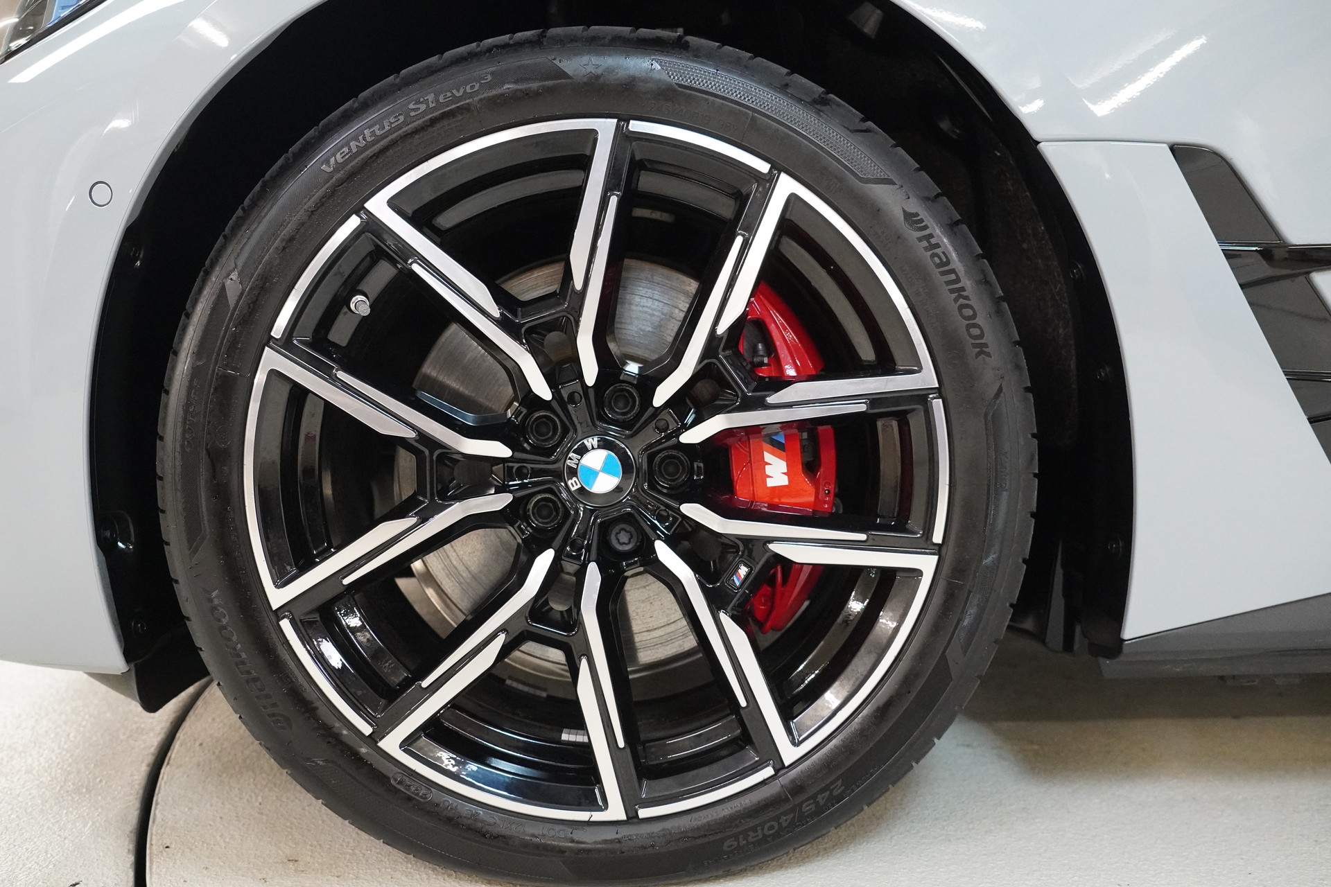 BMW i4 xDrive 40 M Sport Pro - 11
