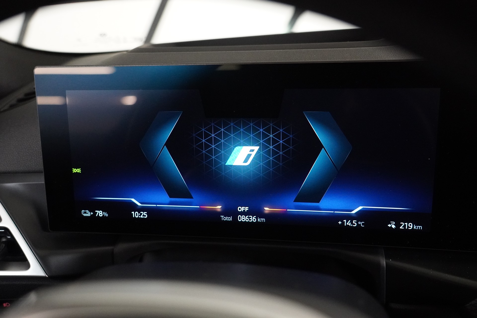 BMW i4 xDrive 40 M Sport Pro - 23