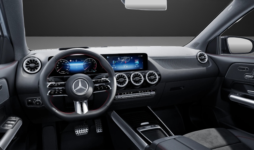 MERCEDES-BENZ GLA 200 7G-DCT - 8