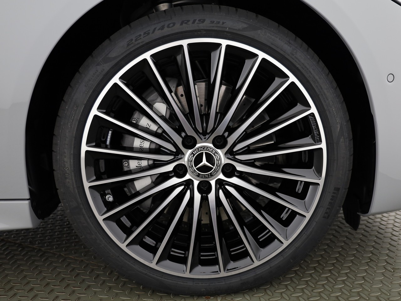 MERCEDES-BENZ C 300 T 4 Matic - 23