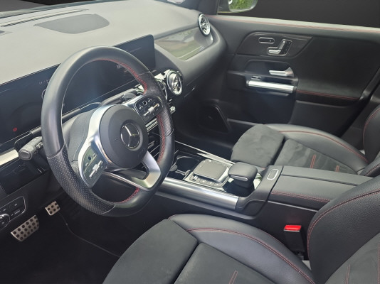 MERCEDES-BENZ GLA 250 AMG Line 4Matic - 7