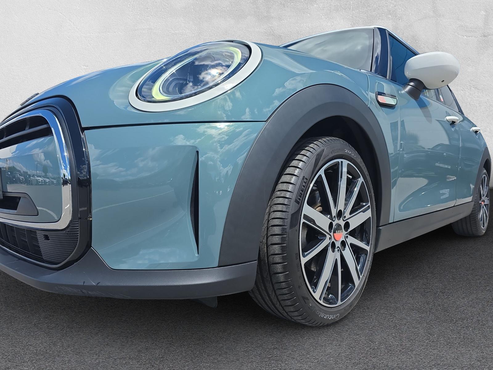 MINI Cooper F55 1.5i (CH) - 8