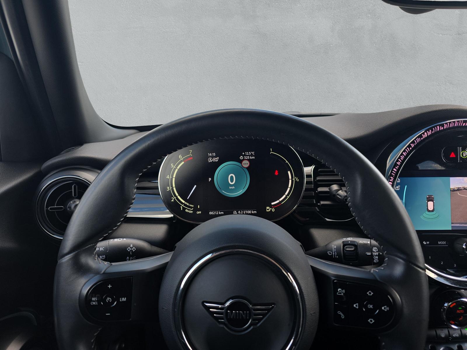 MINI Cooper F55 1.5i (CH) - 18