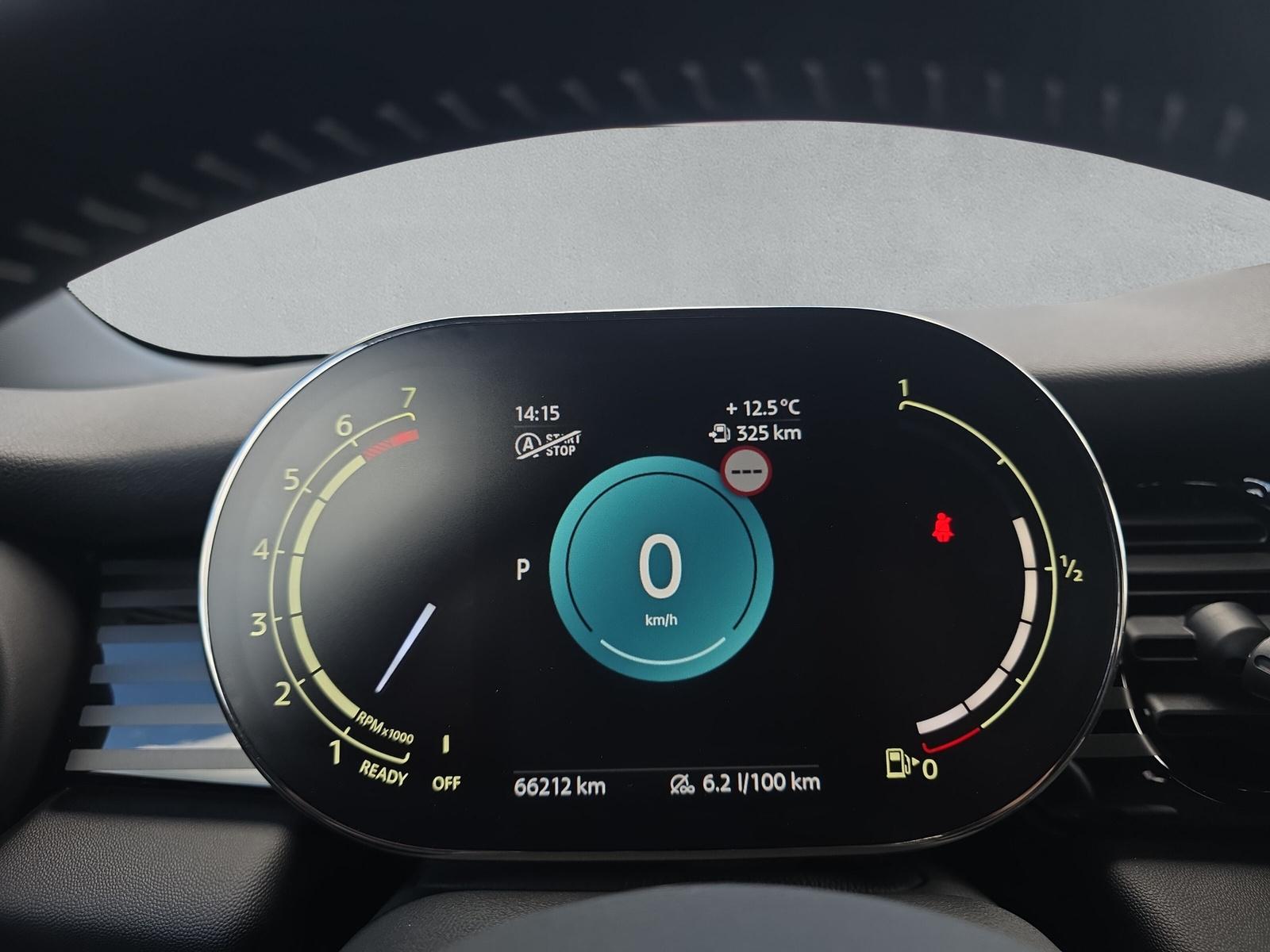 MINI Cooper F55 1.5i (CH) - 19