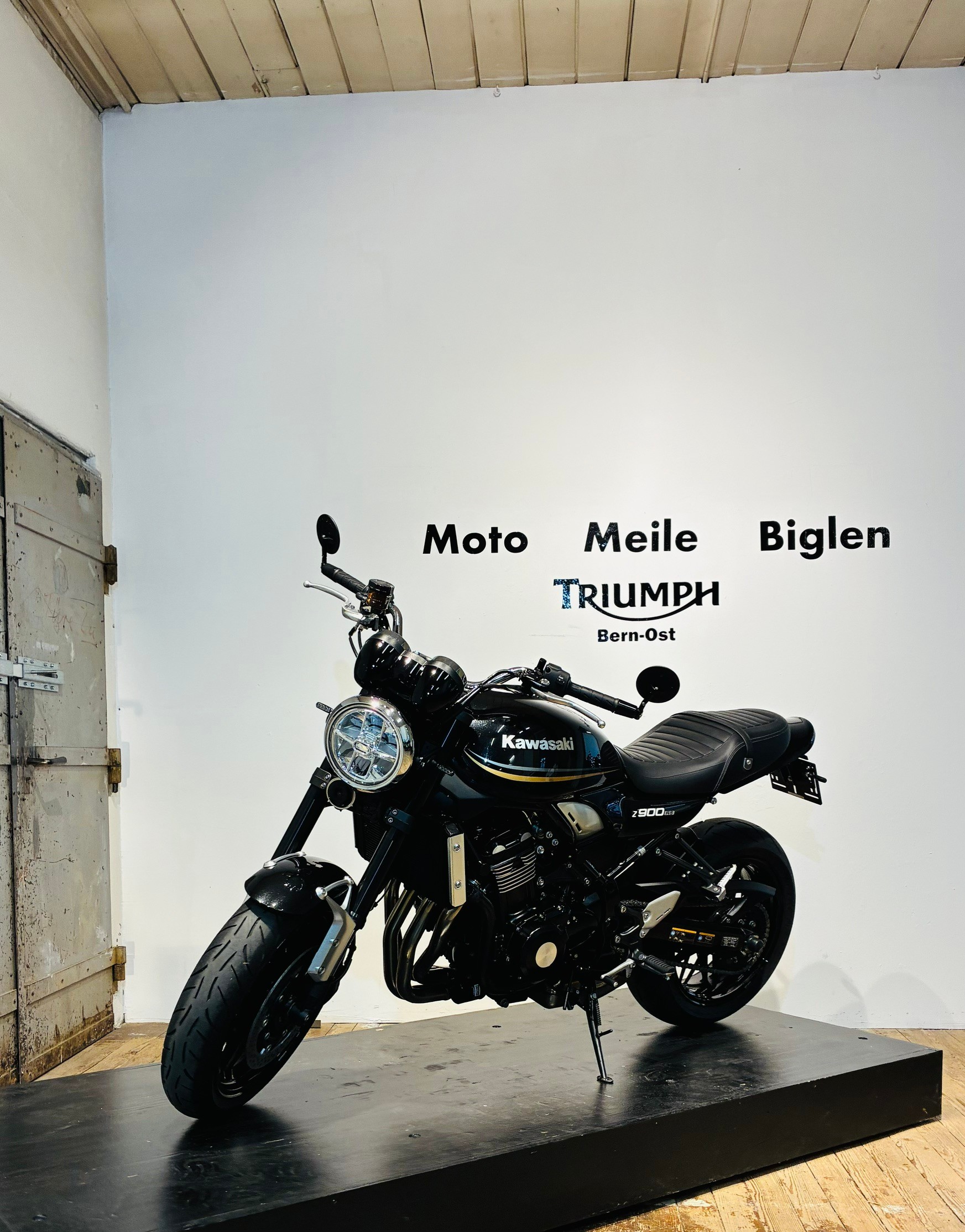 KAWASAKI Z 900 RS Performance - 3