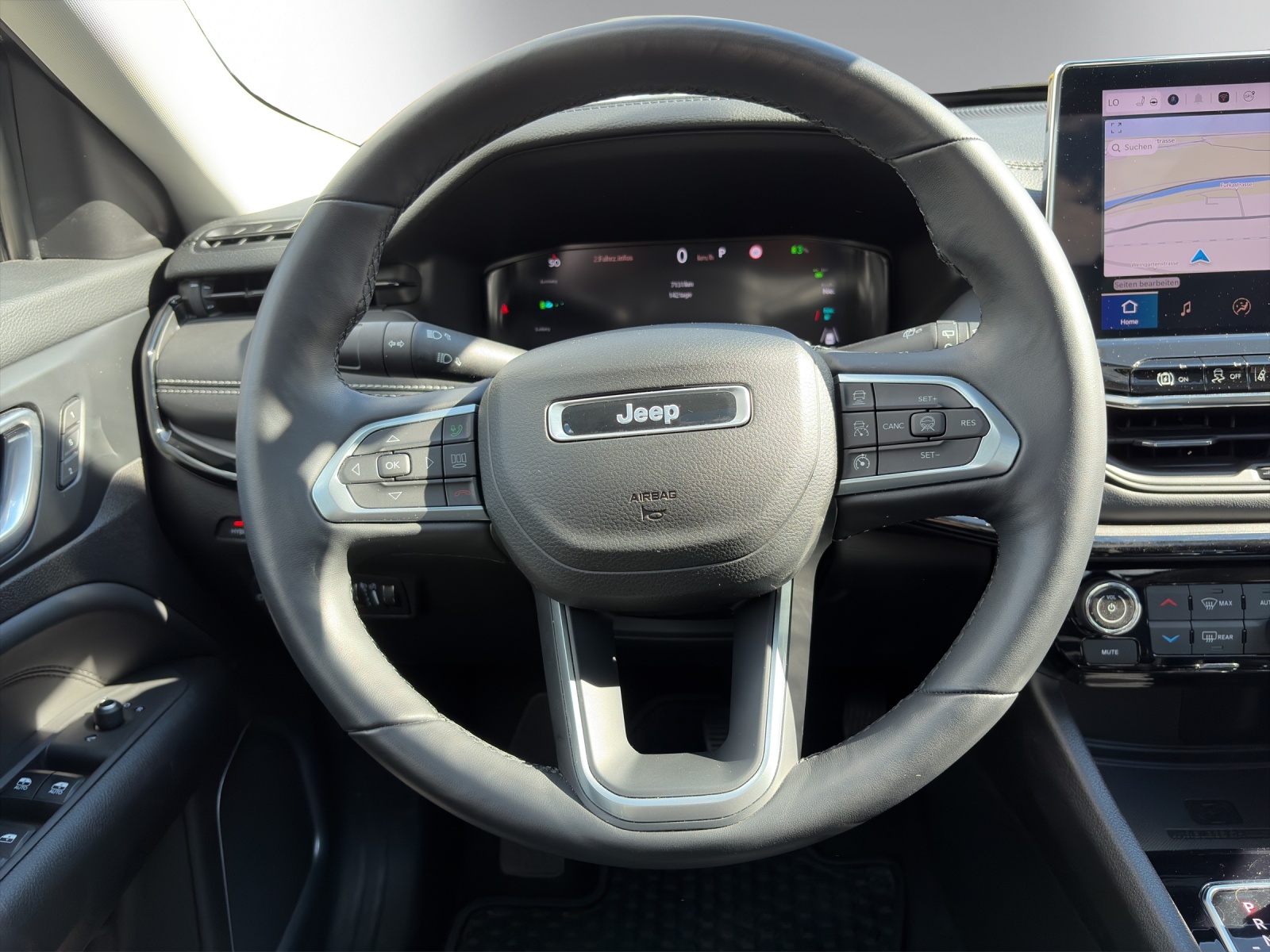 JEEP Compass 1.3 T PHEV Summit Sky AWD - 10