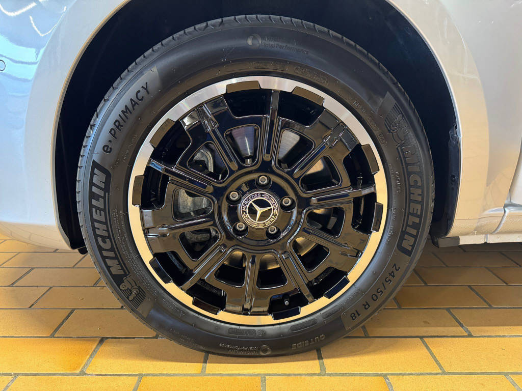 MERCEDES-BENZ eVito 129 Tourer Pro lang 90 Kwh - 16