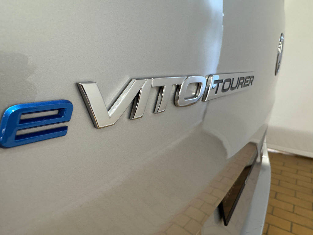 MERCEDES-BENZ eVito 129 Tourer Pro lang 90 Kwh - 15