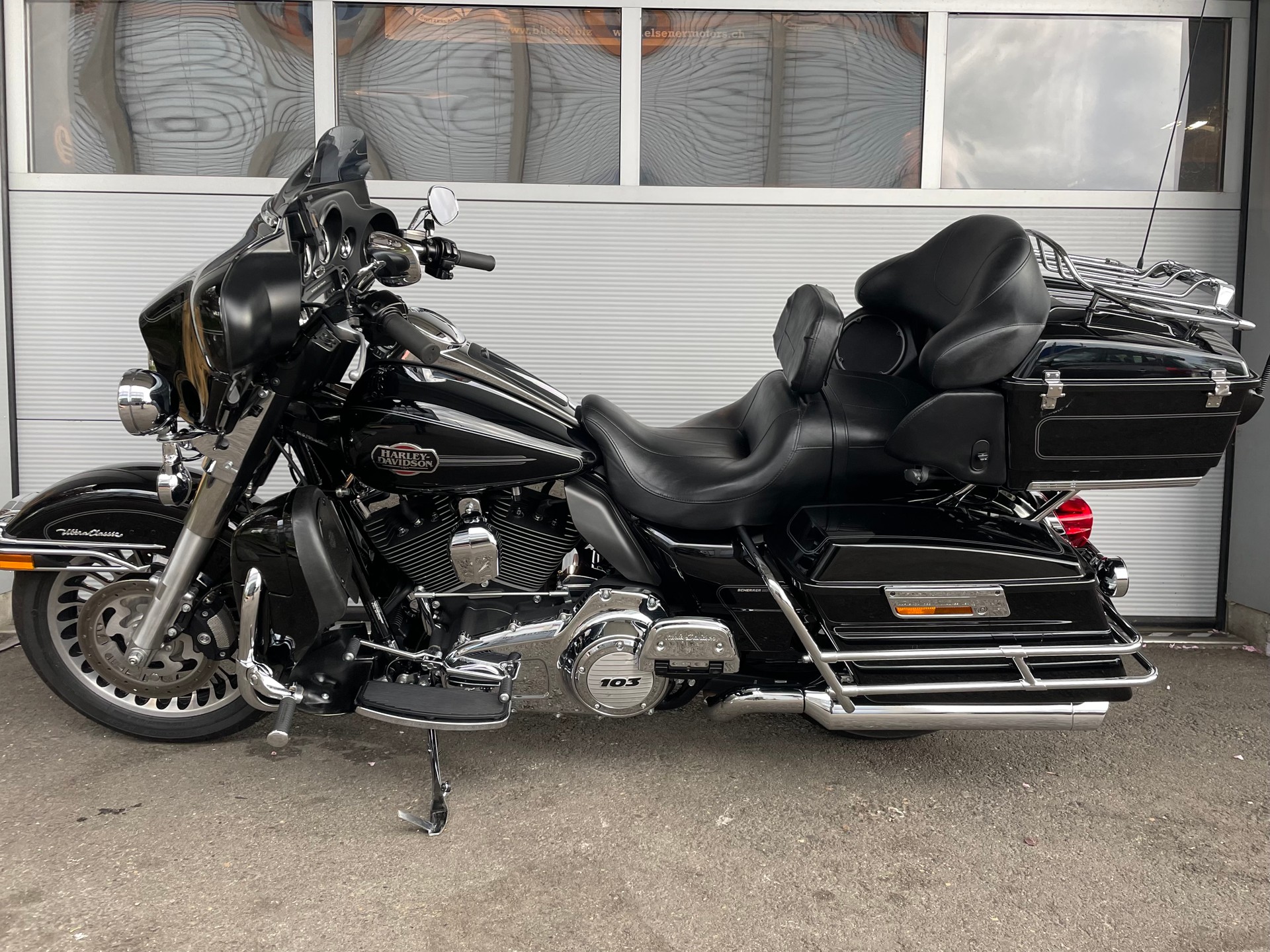 HARLEY-DAVIDSON FLHTCU Electra Glide Ultra Classic ABS - 2