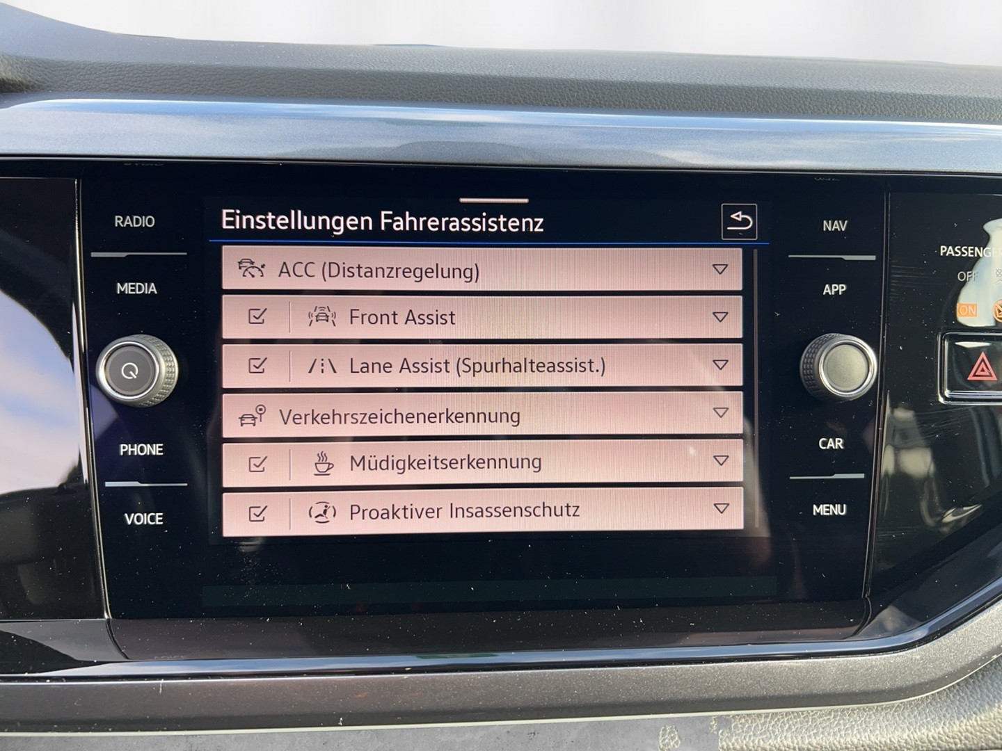 VW Polo 1.0 TSI Style DSG - 12