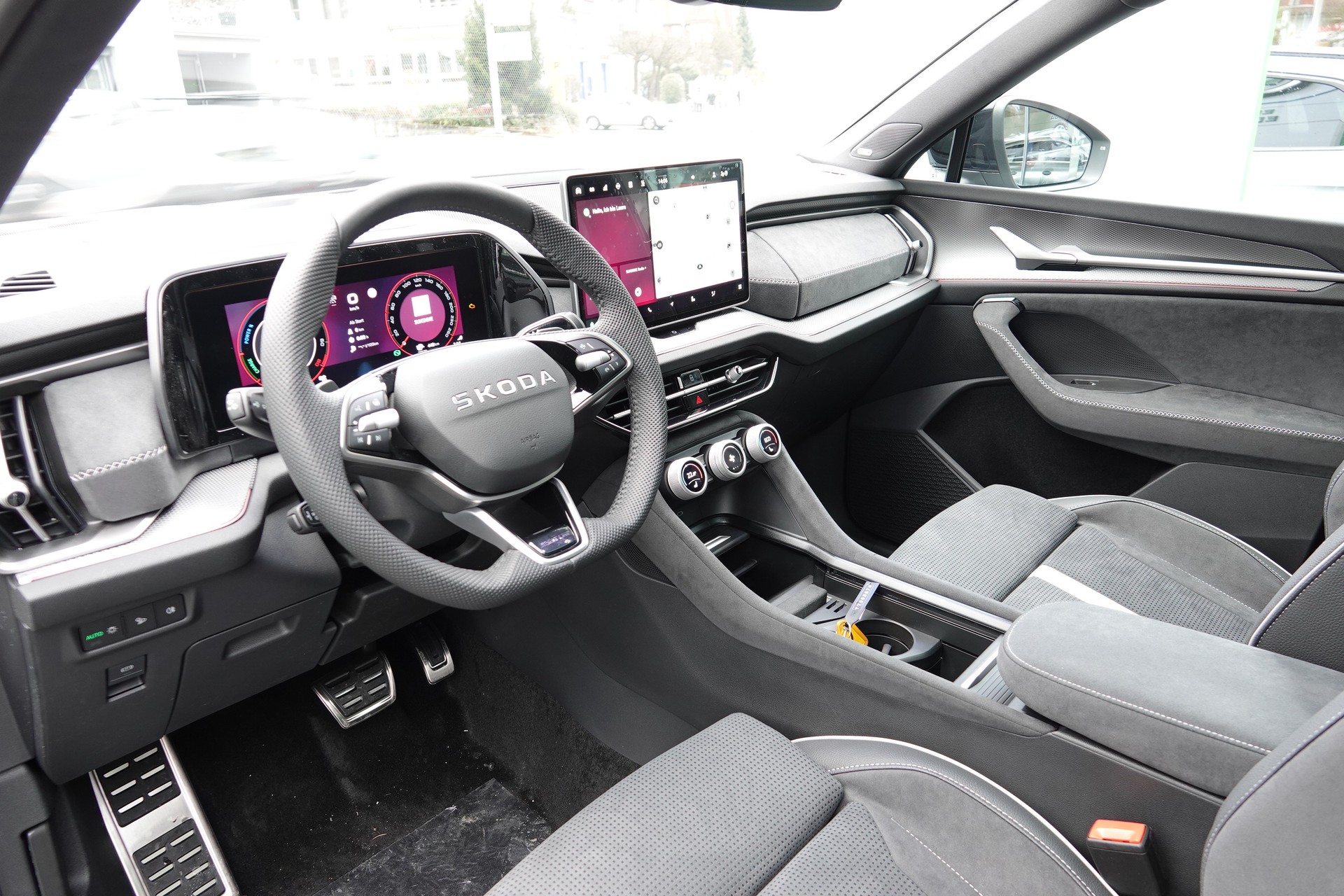 SKODA Kodiaq 1.5 TSI PHEV Sport - 10