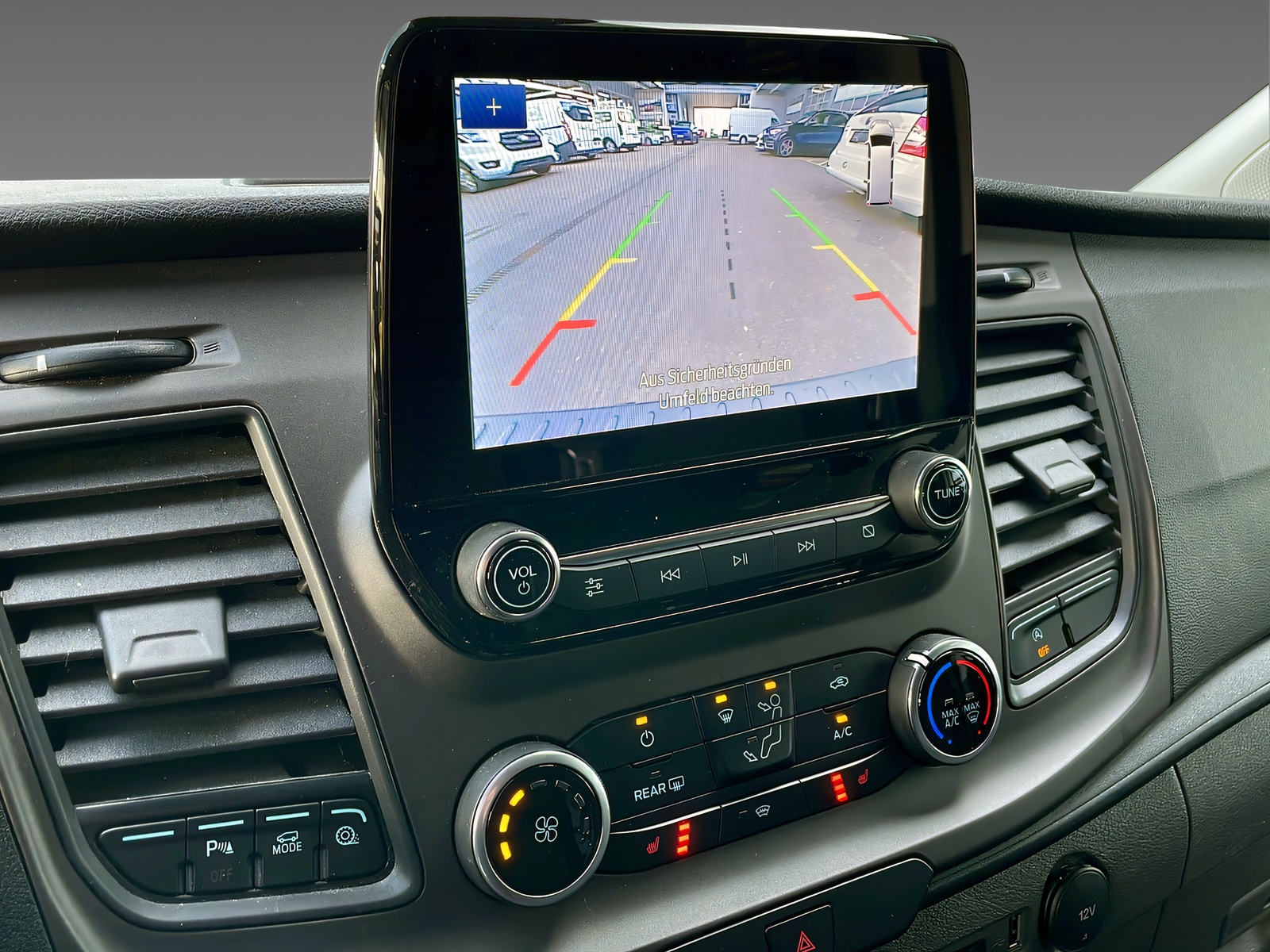 FORD Transit C Kombi 320 L2 2.0 TDCi 130 Trend - 16