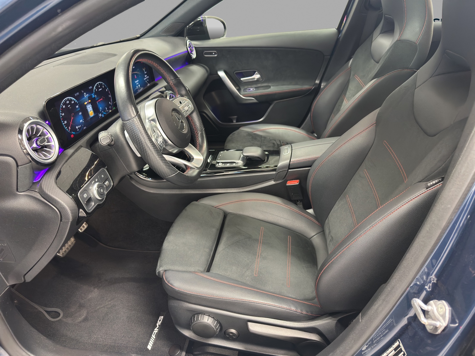 MERCEDES-BENZ A 180 Night Star AMG Line 7G-DCT - 8