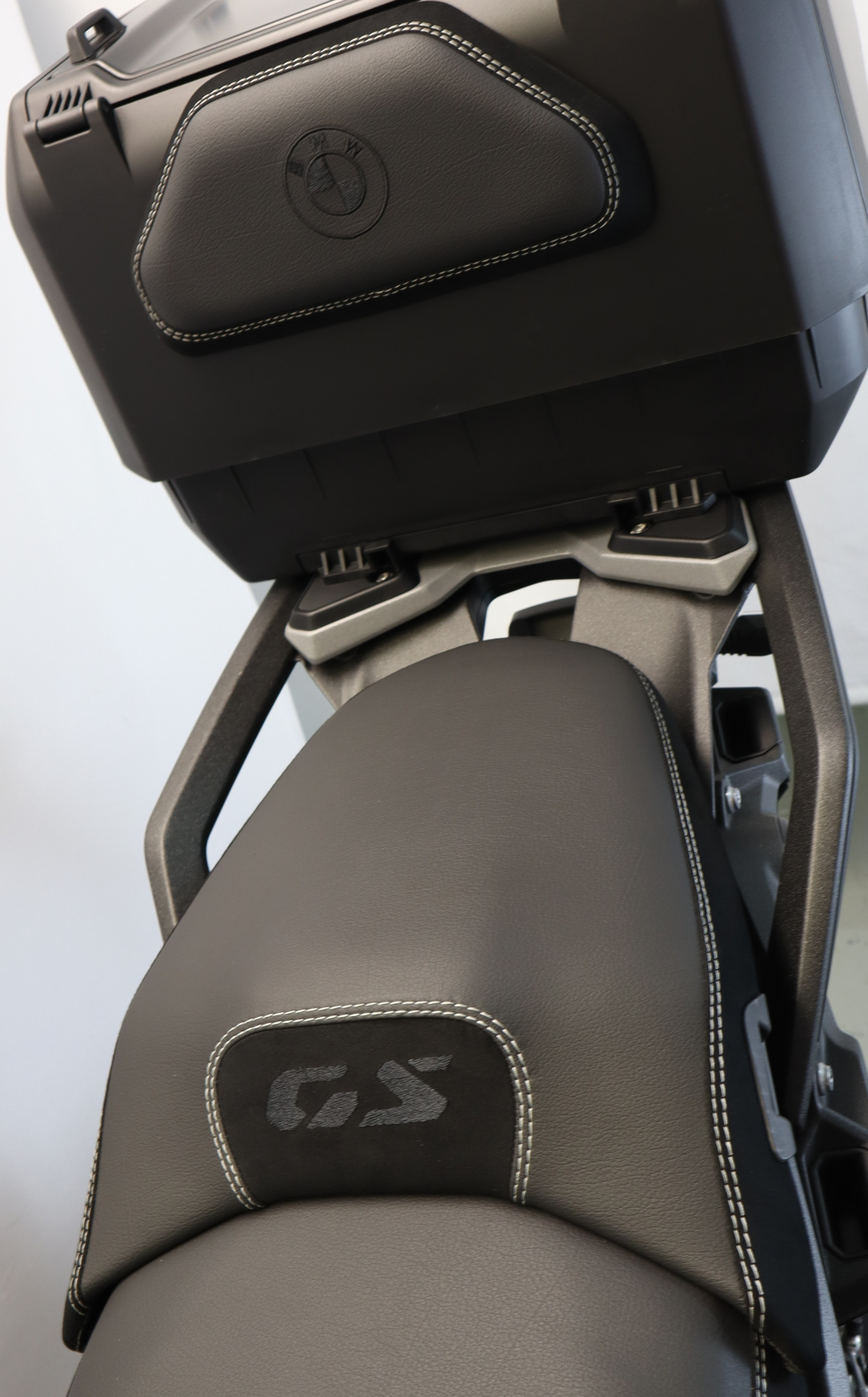 BMW R 1300 GS Triple Black *Services inclus 3ans/30 000 km* - 8