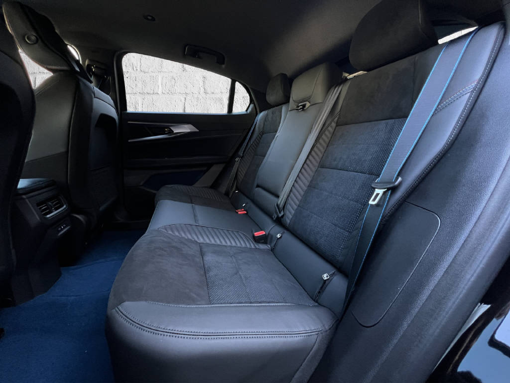 RENAULT Rafale 1.2 E-Tech Plug-in Atelier Alpine - 8