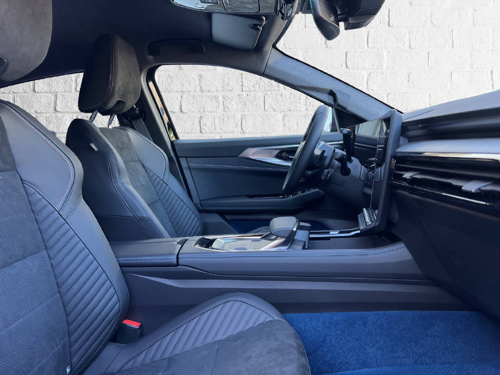 RENAULT Rafale 1.2 E-Tech Plug-in Atelier Alpine - 11