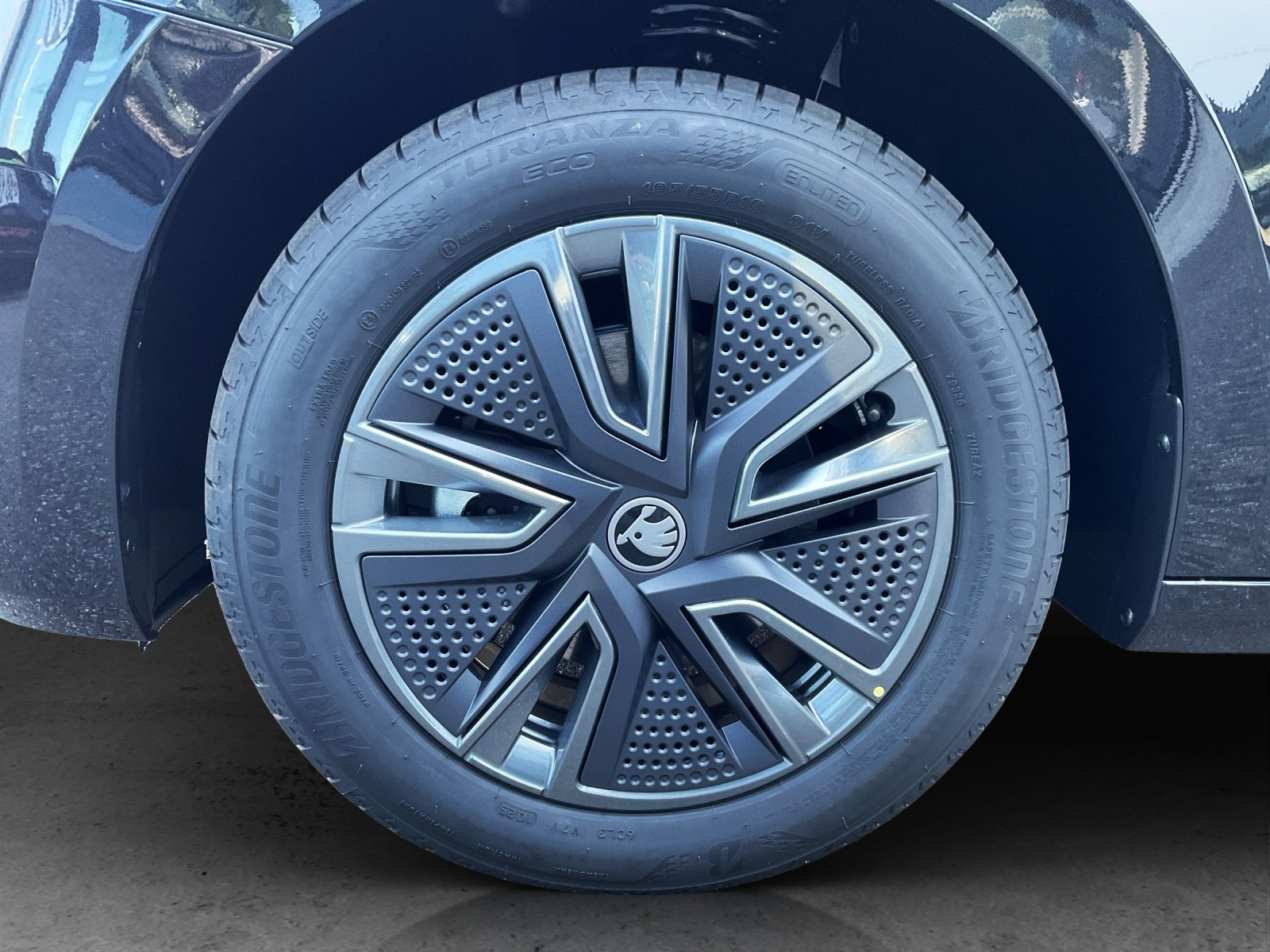 SKODA Fabia 1.0 TSI Dynamic DSG - 13