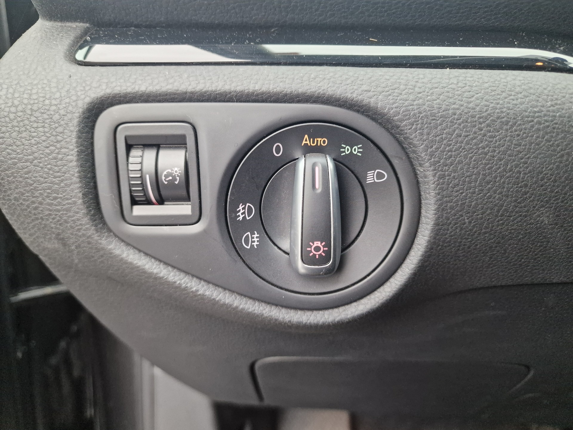 SEAT Alhambra 2.0 TDI FR Line 4Drive 8x Alu 24Mt Garantie - 25