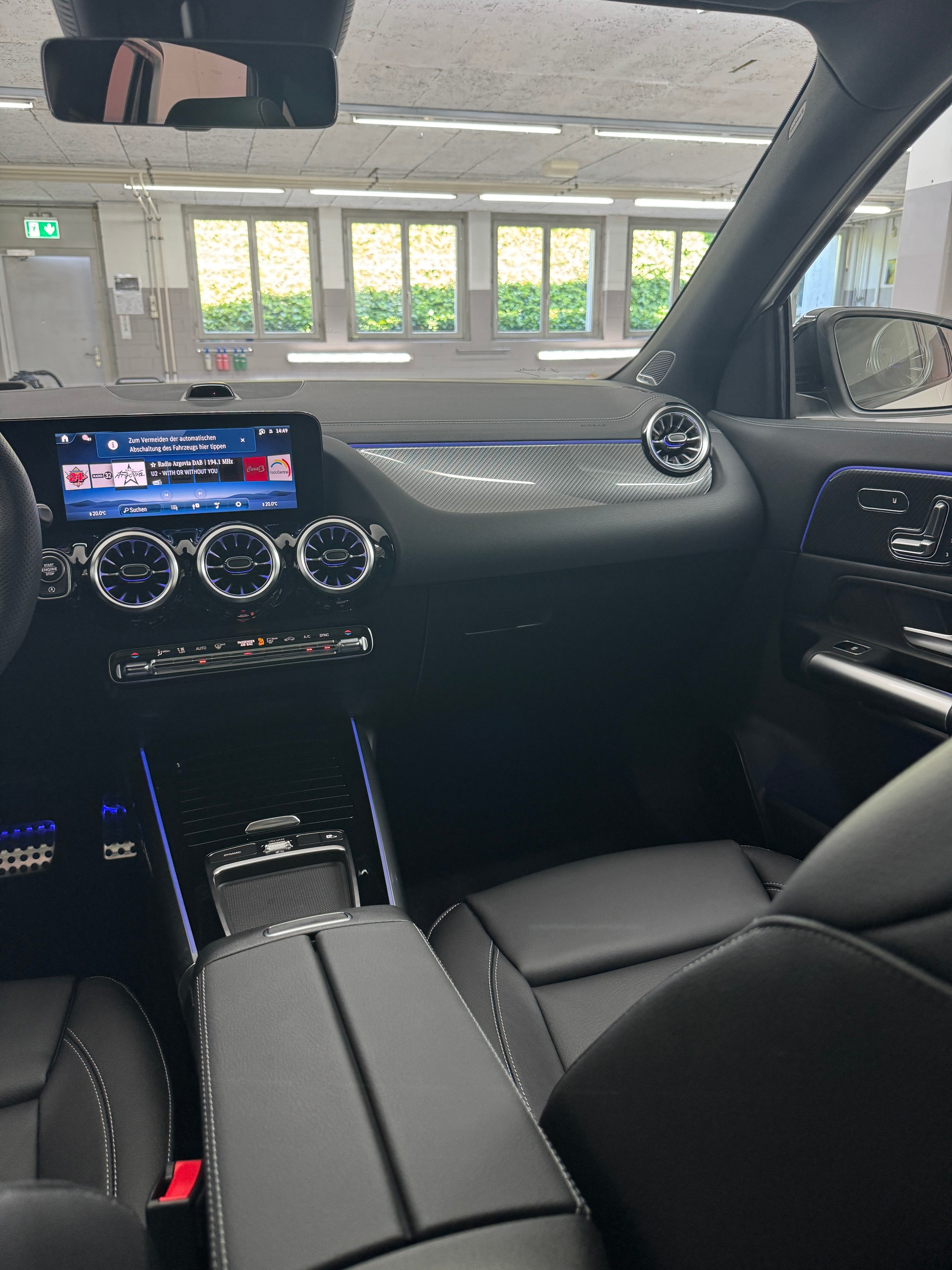 MERCEDES-BENZ GLA 250 4MATIC Swiss Star - 11