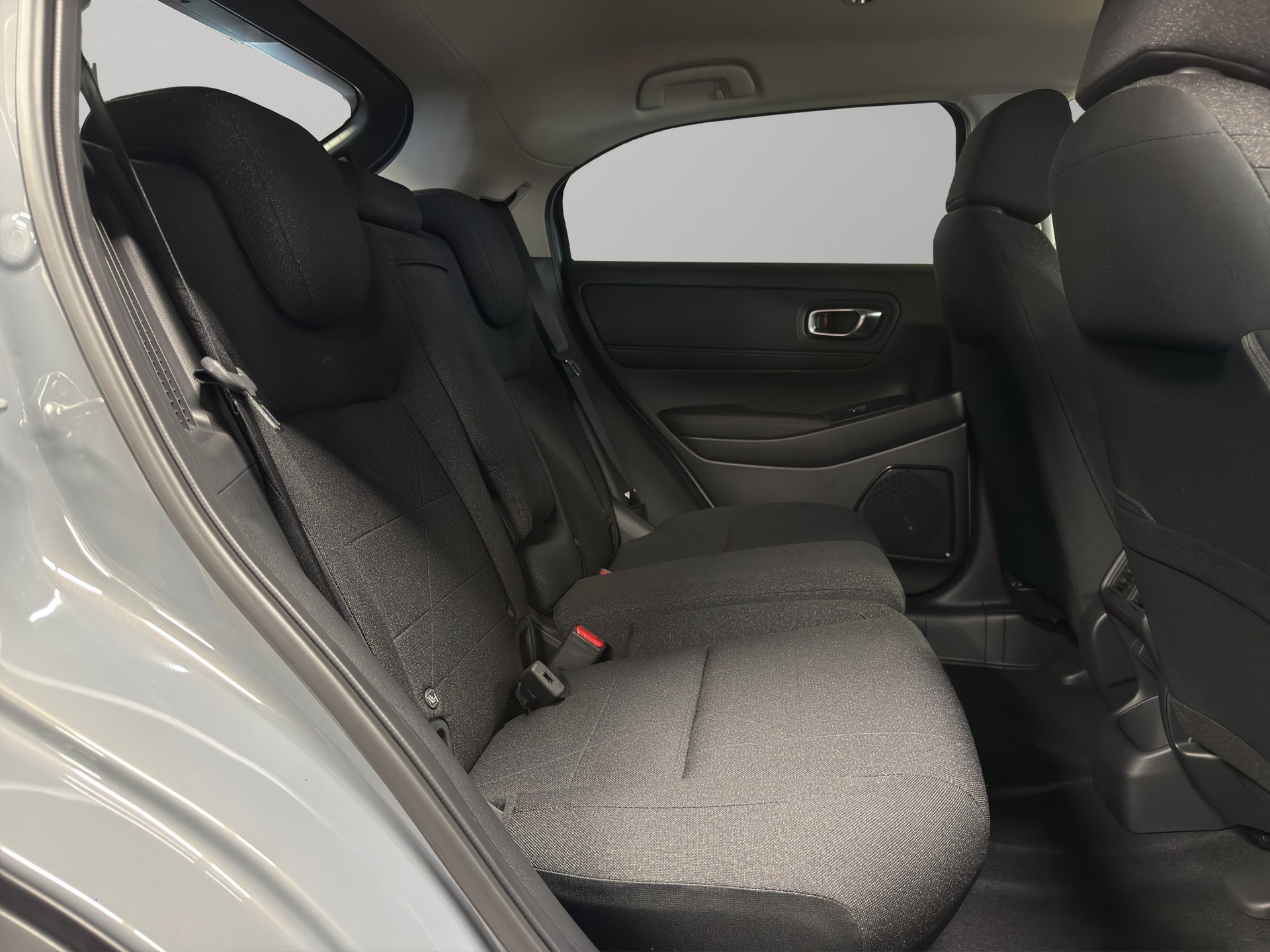 HONDA HR-V 1.5 i-MMD Elegance - 11