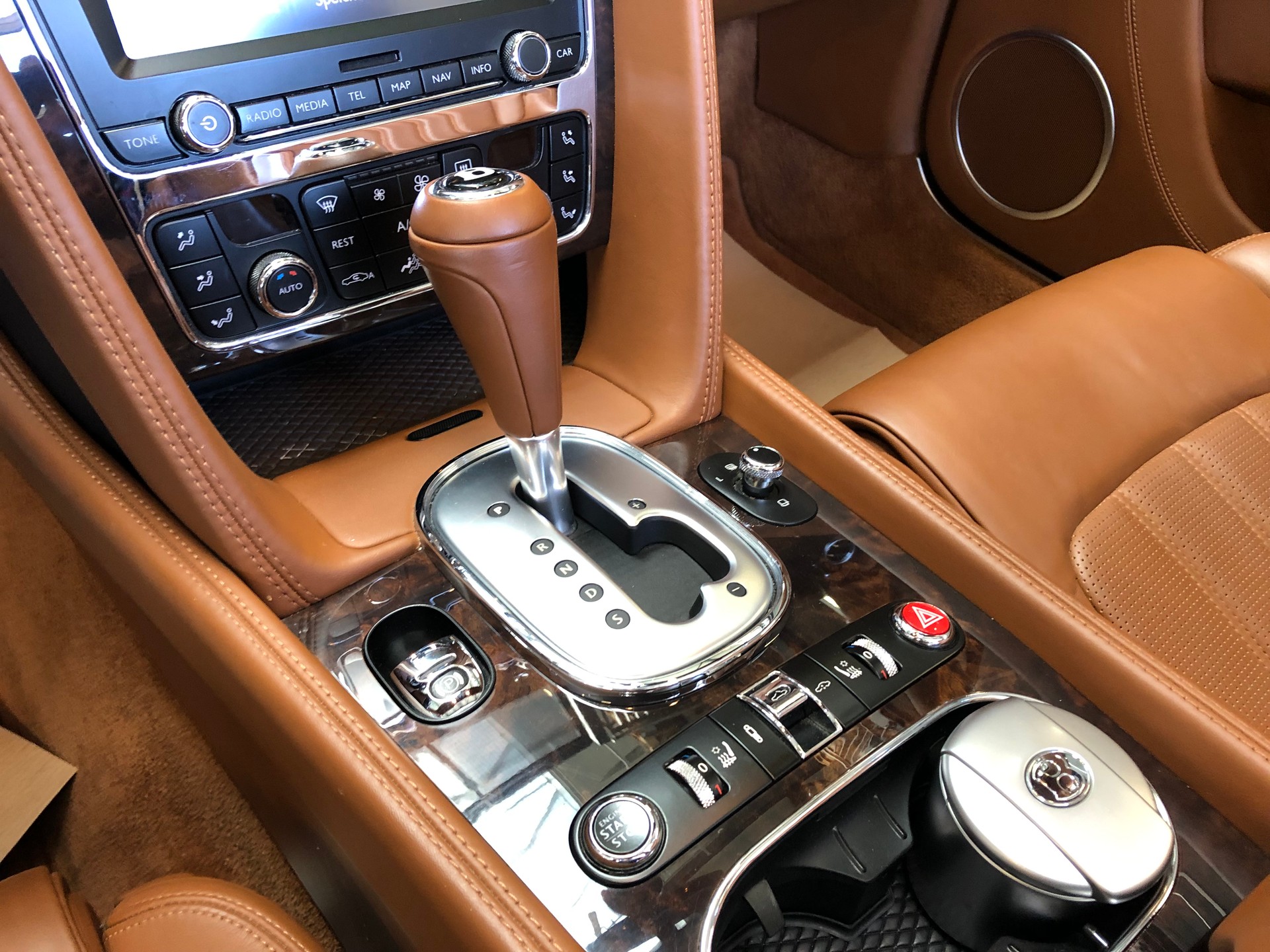 BENTLEY Continental GTC 4.0 V8 - 23