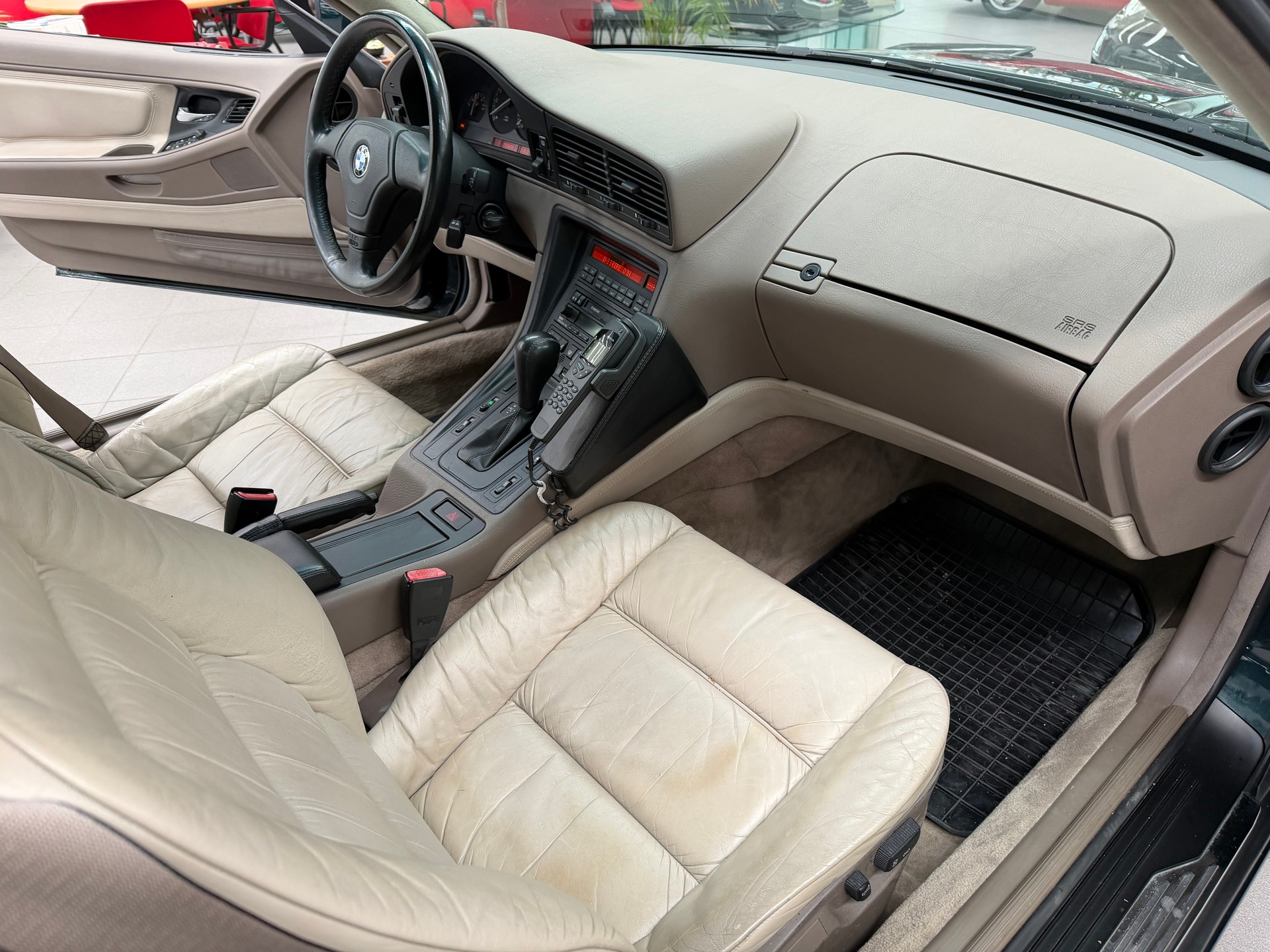 BMW 850CI - 10