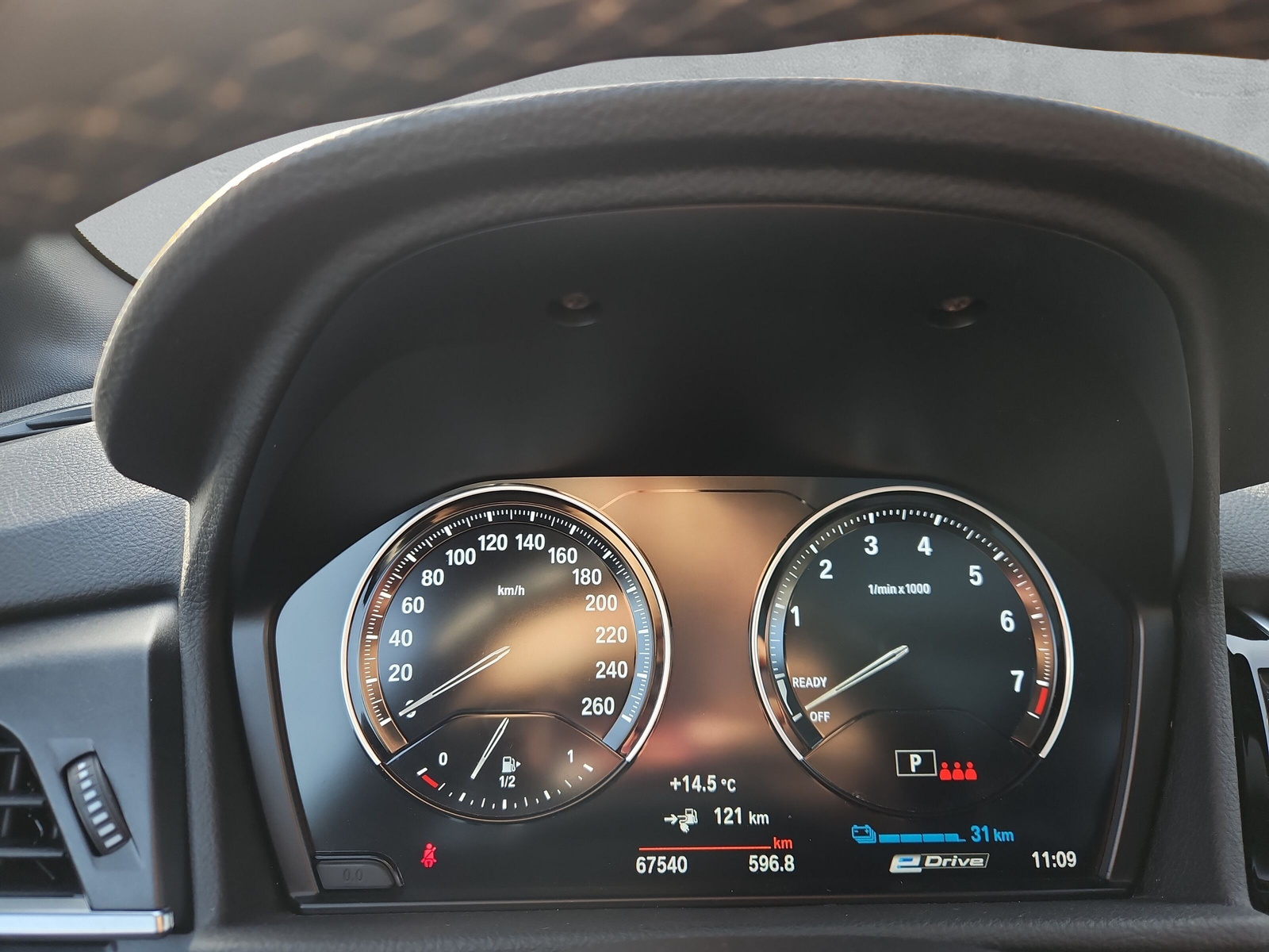 BMW 225xe AT Sport Line - 19