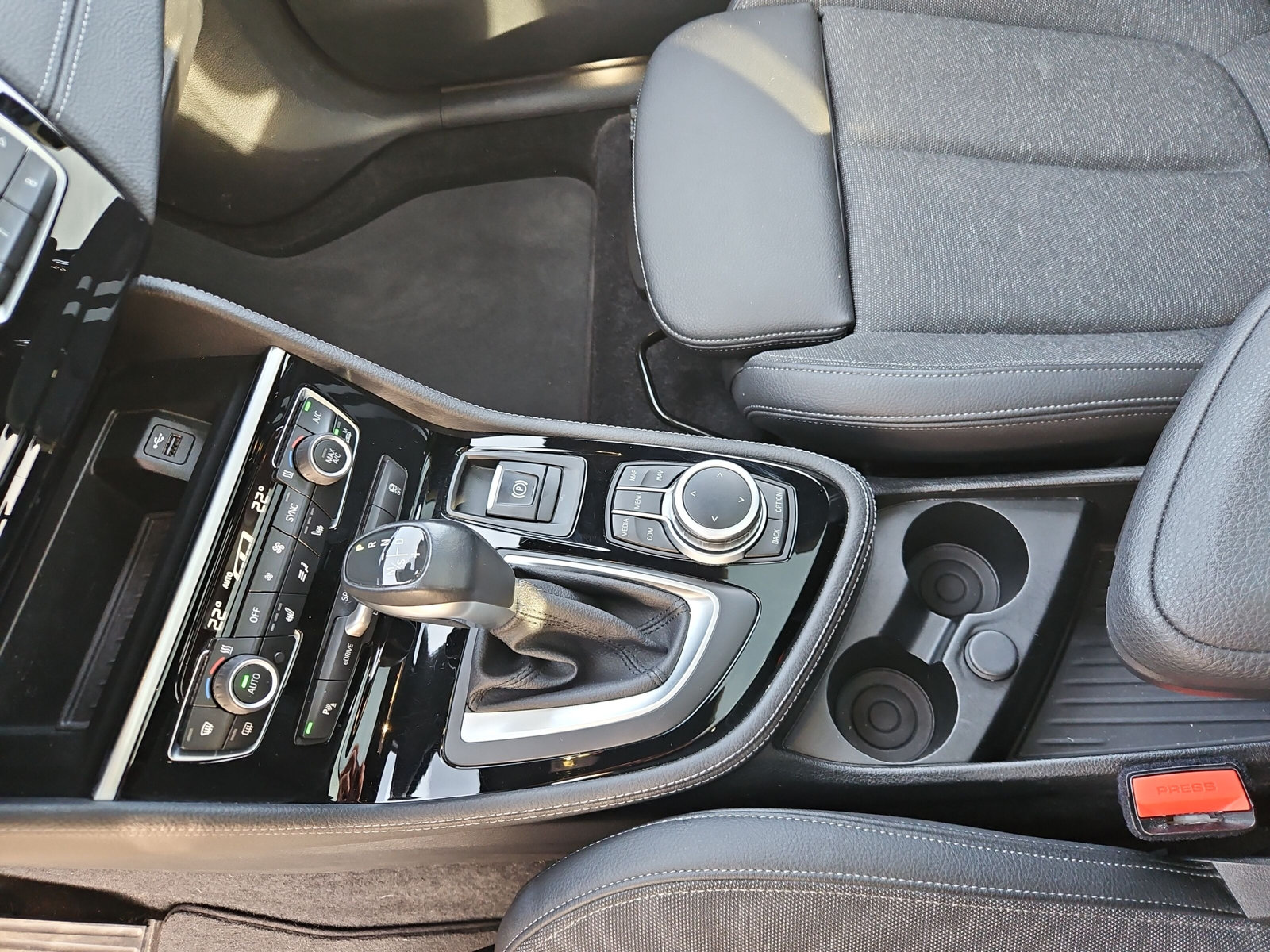 BMW 225xe AT Sport Line - 24