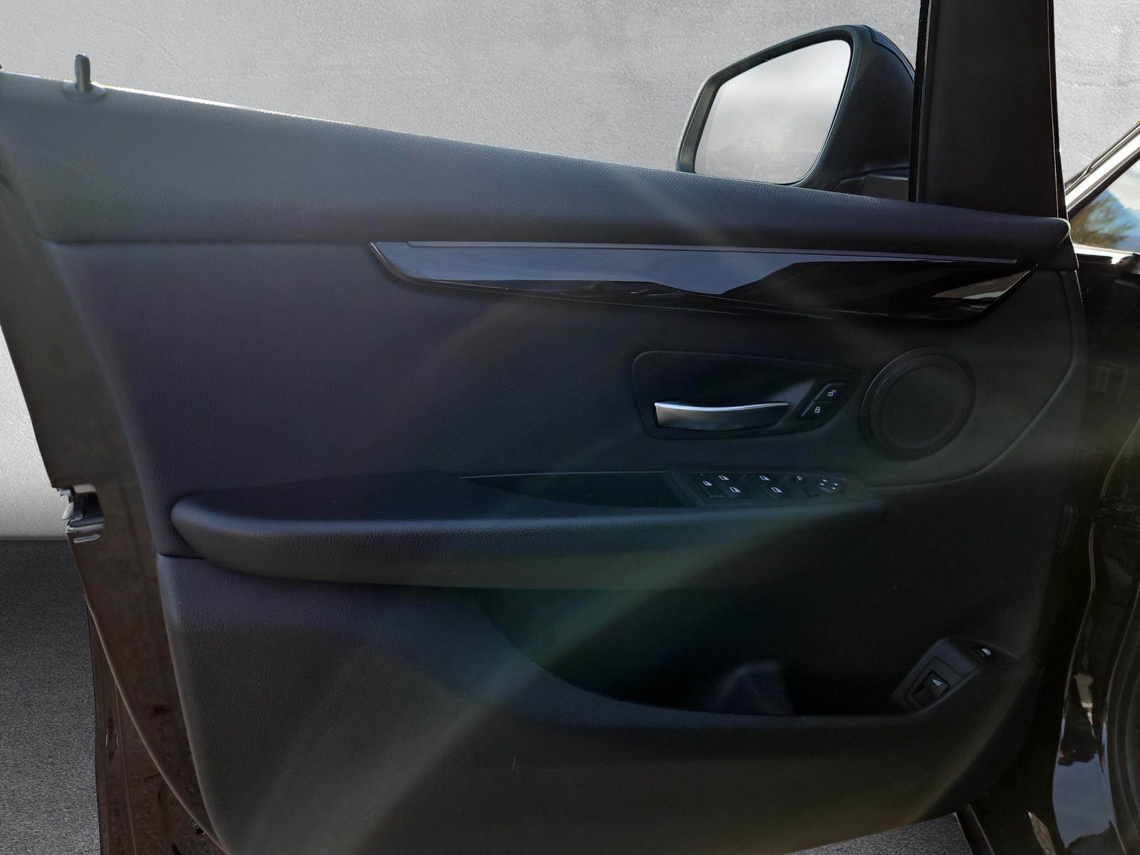 BMW 225xe AT Sport Line - 17