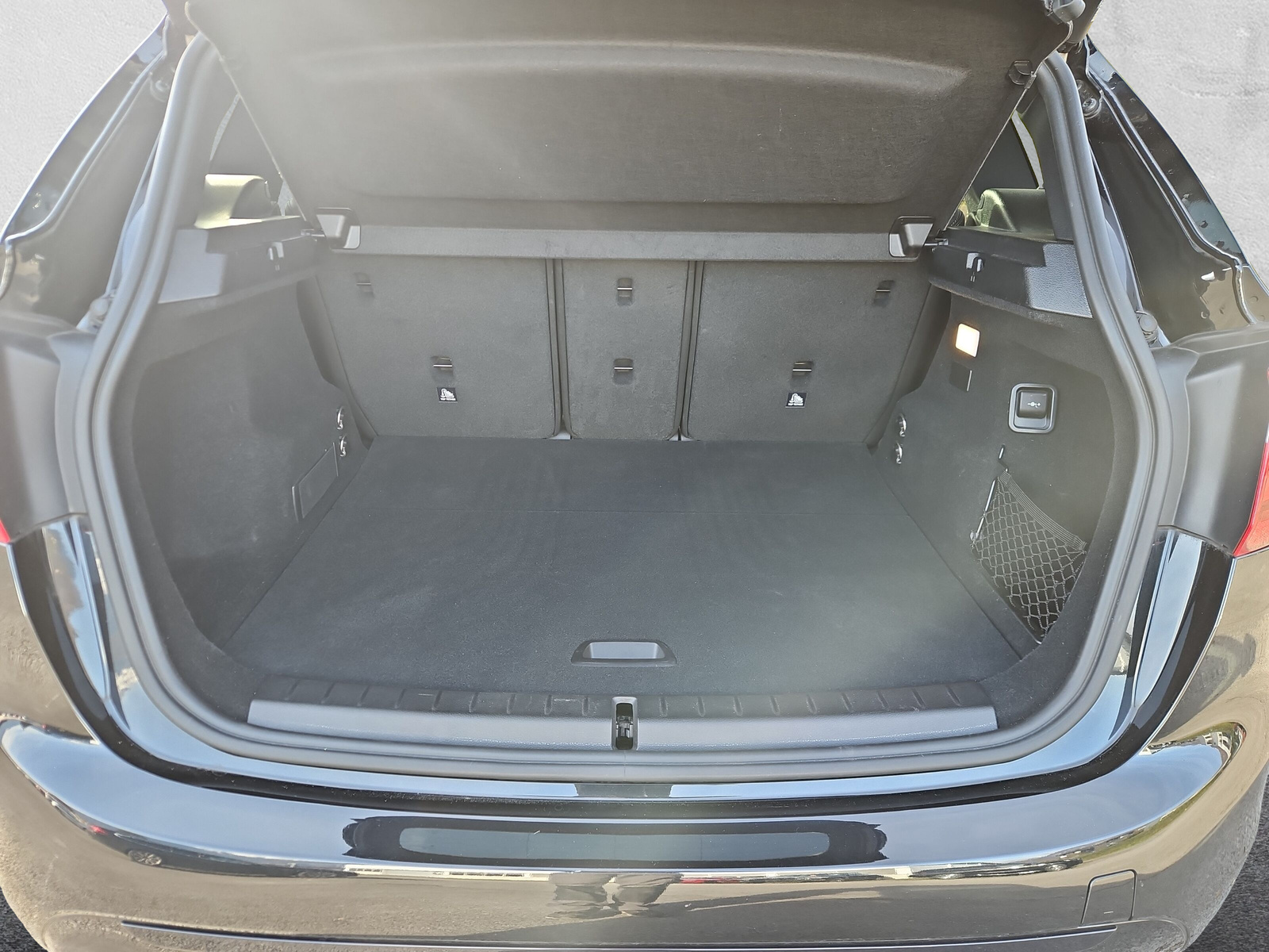 BMW 225xe AT Sport Line - 10