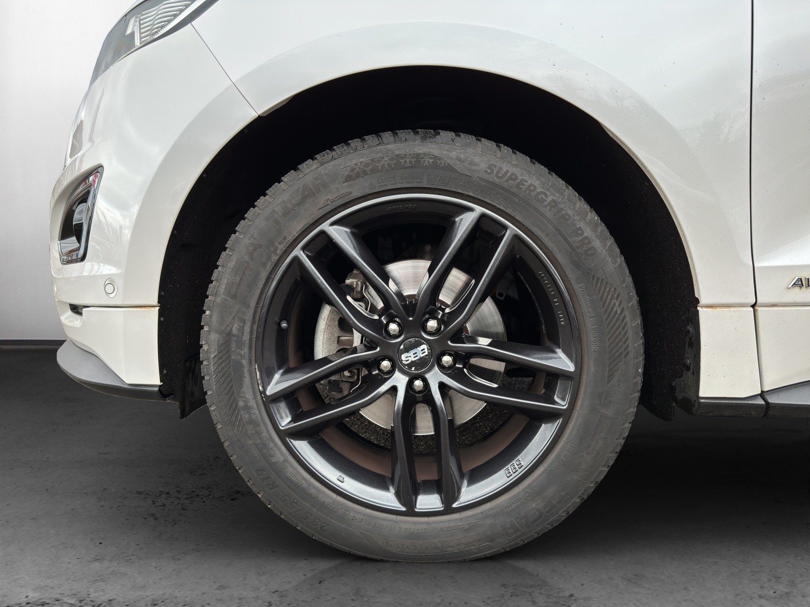 FORD Edge 2.0 TDCi ST-Line 4WD PowerShift - 13