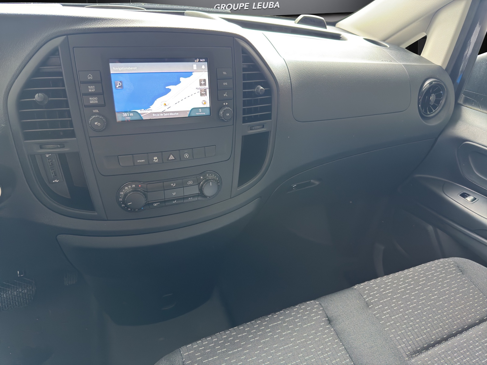 MERCEDES-BENZ Vito 116 CDI Lang Select 9G-Tronic - 14