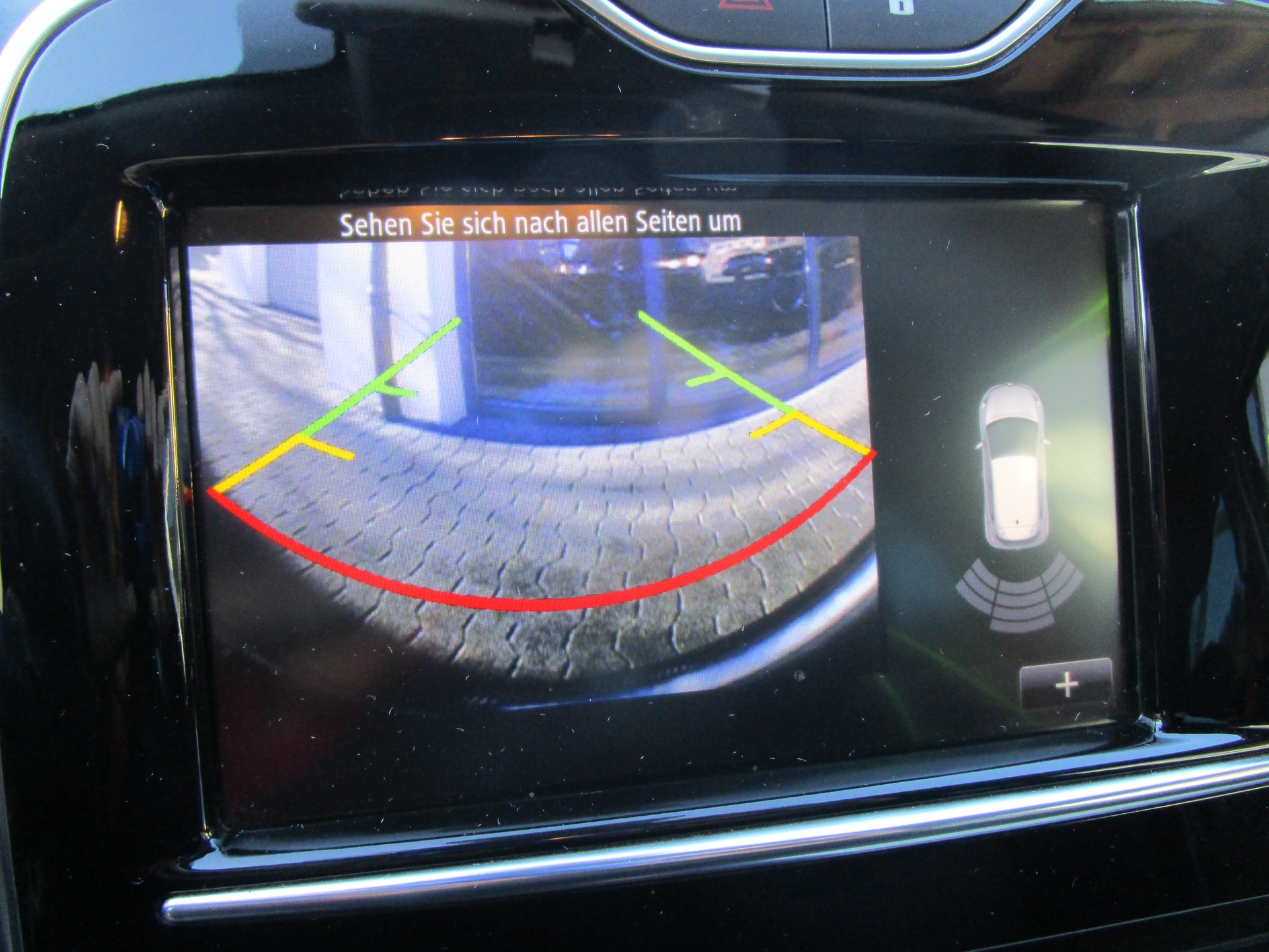 RENAULT Clio 1.6 T RS 220 Trophy EDC - 14