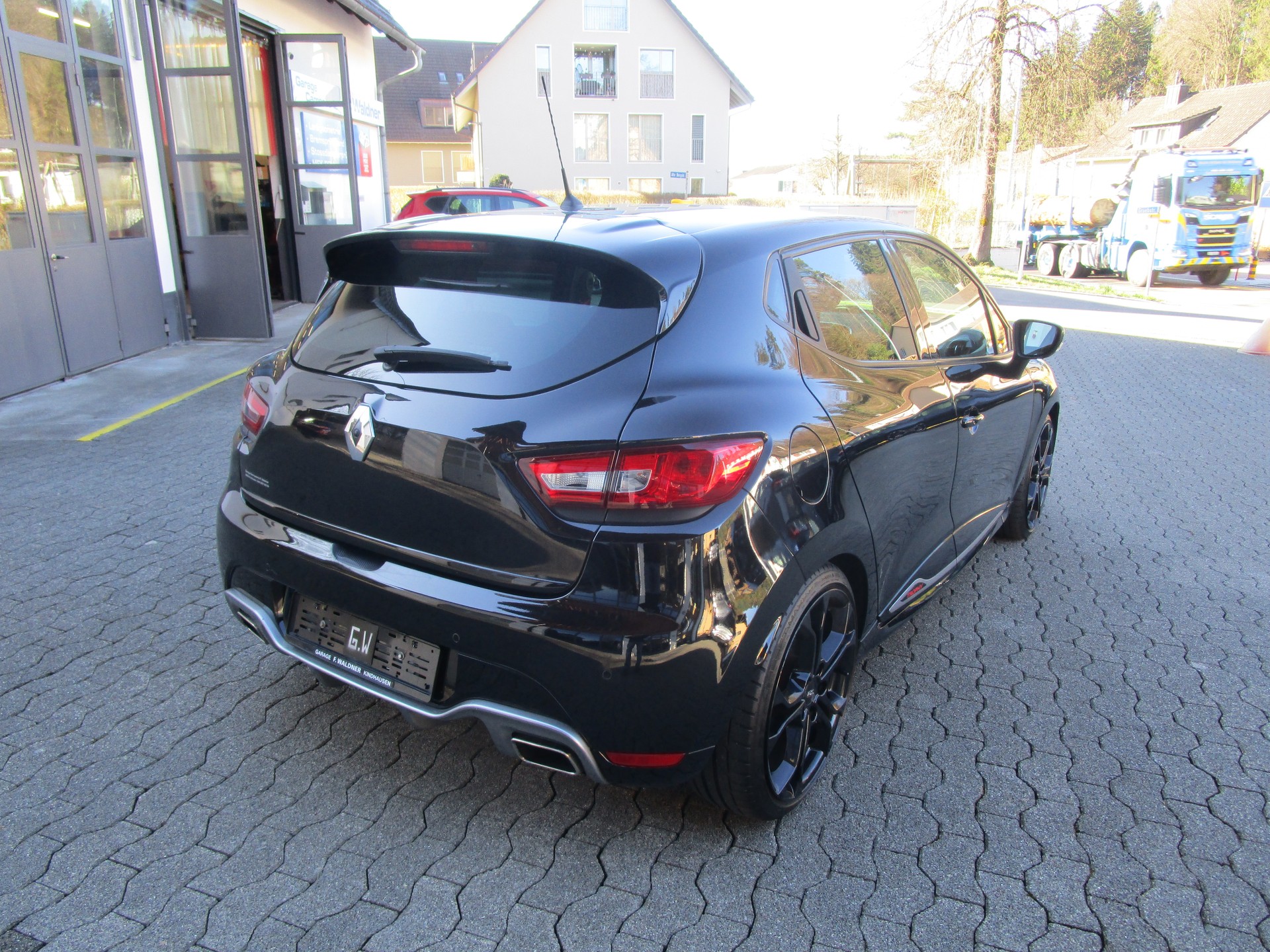 RENAULT Clio 1.6 T RS 220 Trophy EDC - 3