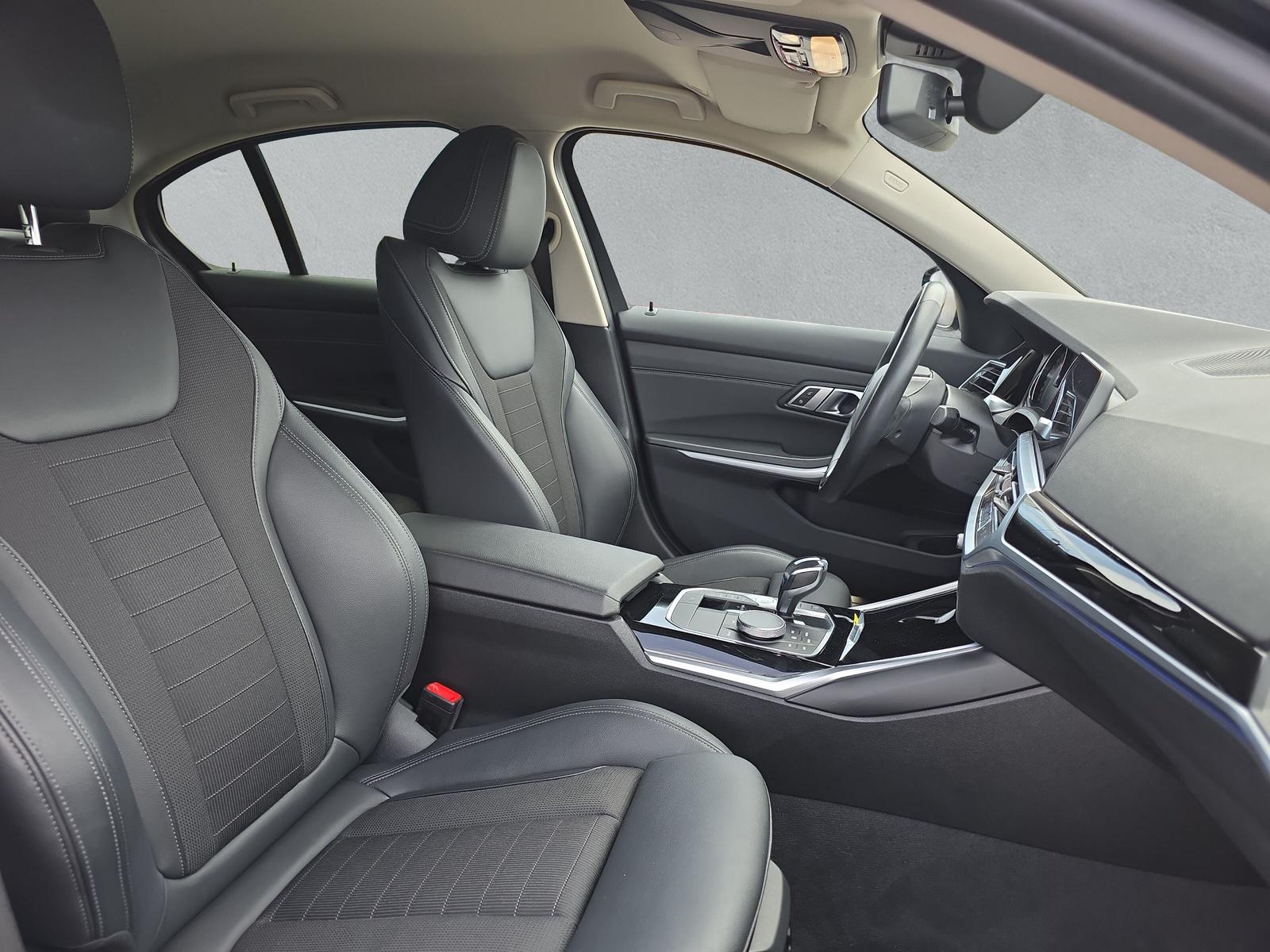 BMW 320i Sport Line G20 - 13