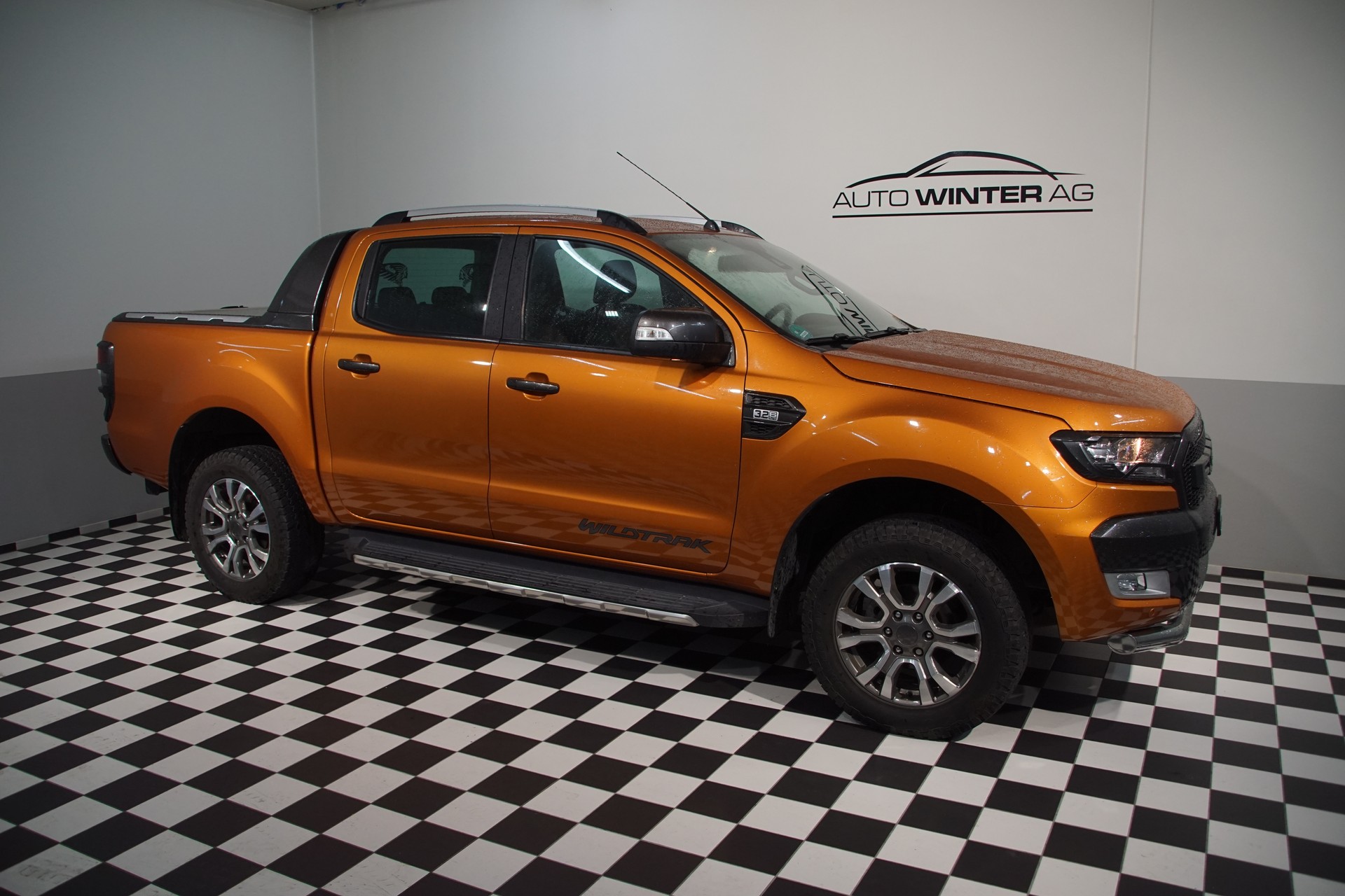 FORD Ranger Wildtrak 3.2 TDCi 4x4 A - 5