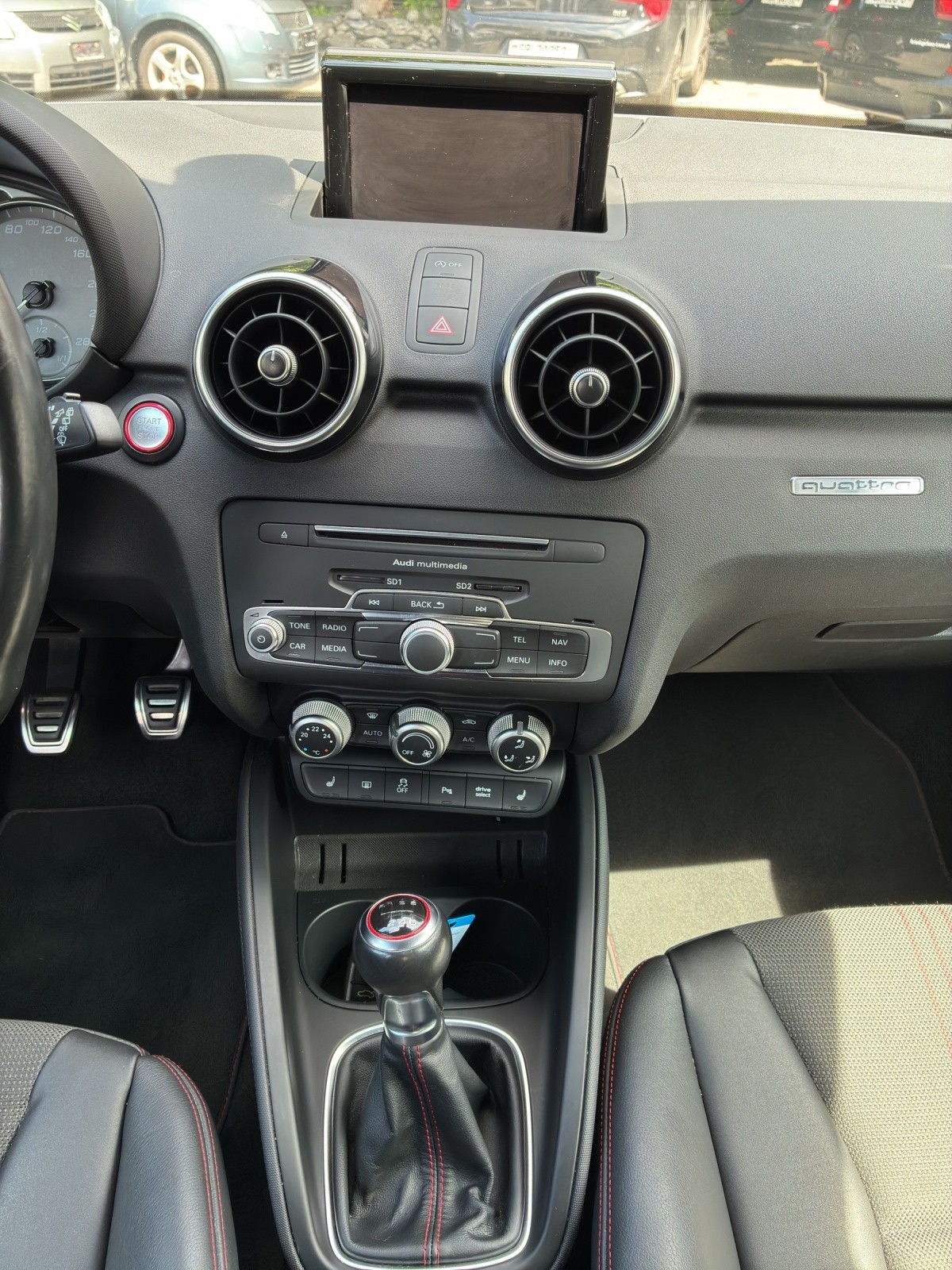 AUDI S1 Sportback 2.0 TFSI Sport quattro - 12