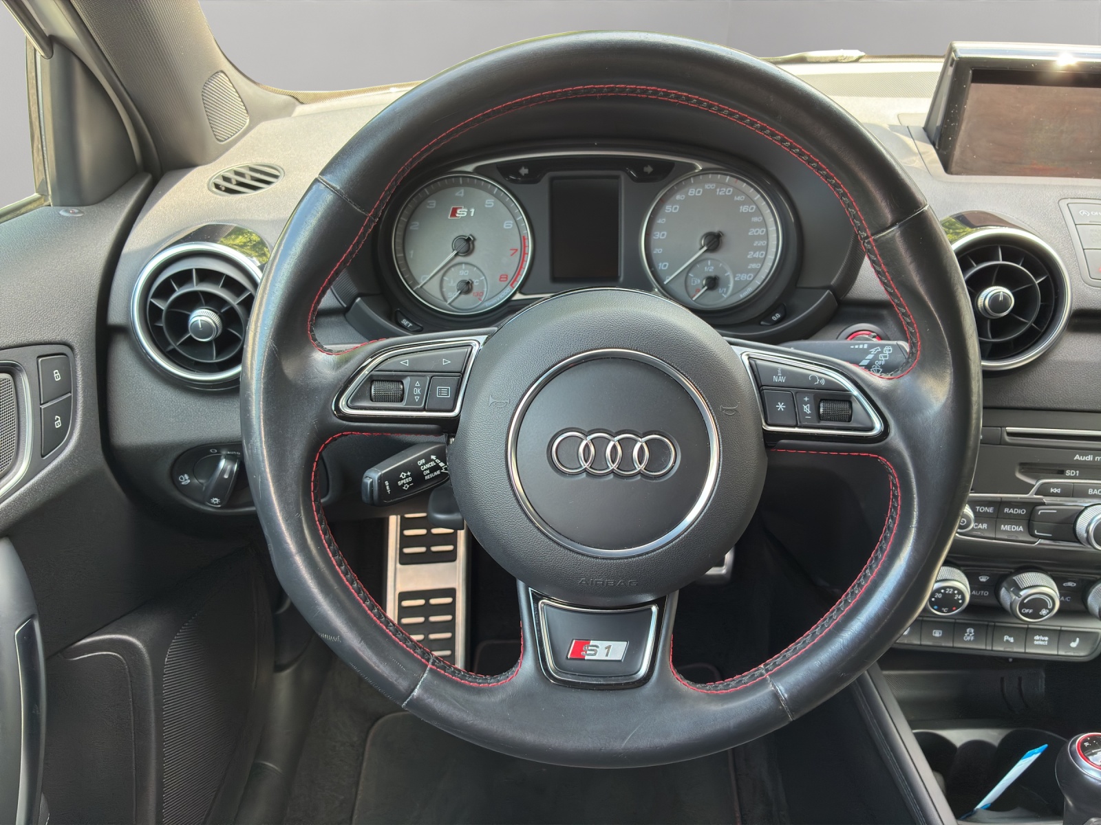 AUDI S1 Sportback 2.0 TFSI Sport quattro - 10