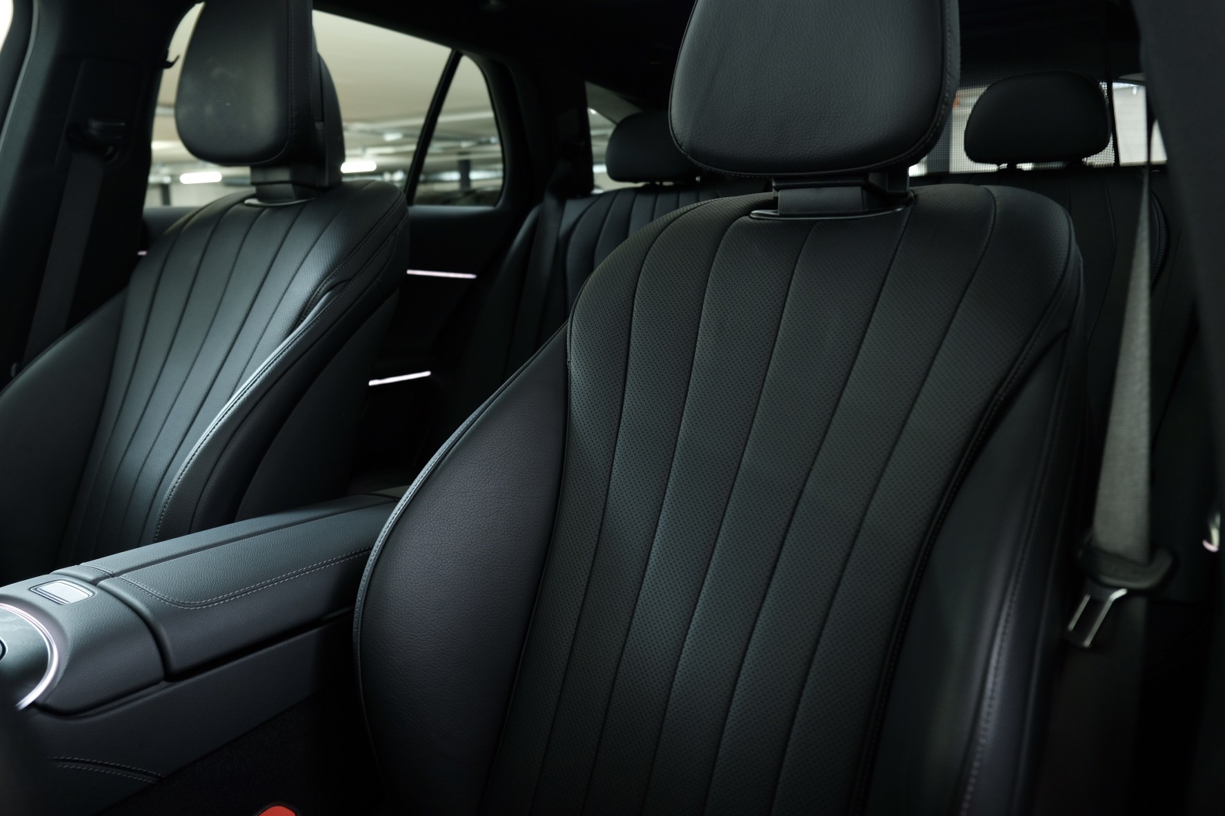 MERCEDES-BENZ E 200 T 9G-Tronic 4Matic - 9