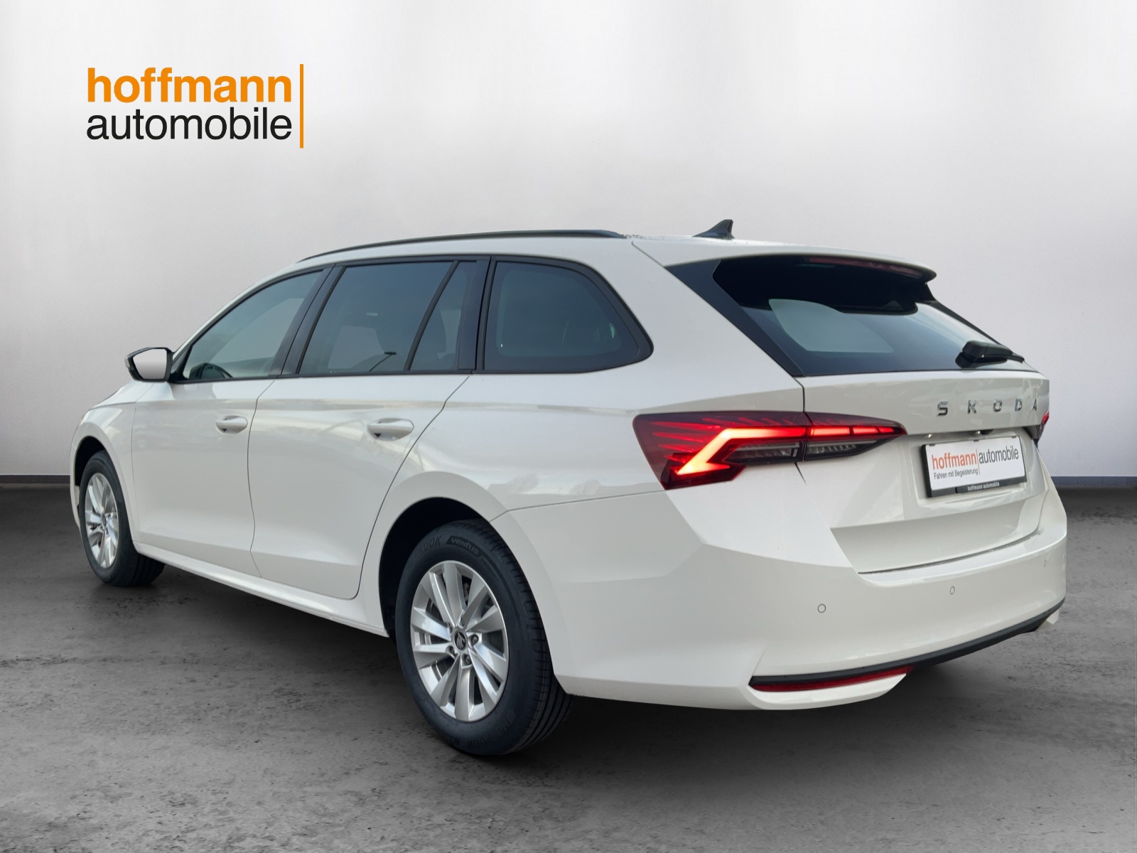 SKODA Octavia Combi 1.5 TSI mHEV DSG Selection - 6