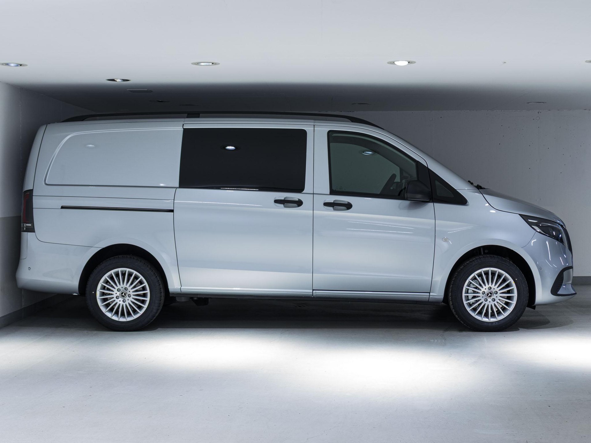 MERCEDES-BENZ Vito 119 CDI 4x4 Kasten Lang - 2
