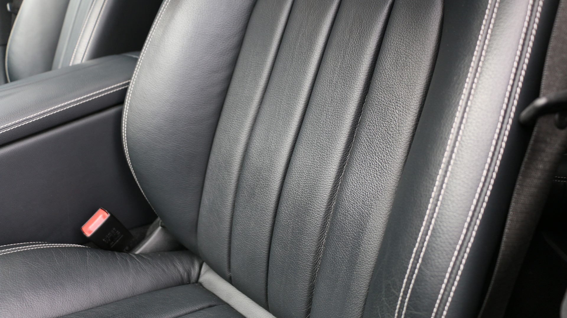 MERCEDES-BENZ CLS 250 4Matic BlueTEC - 8