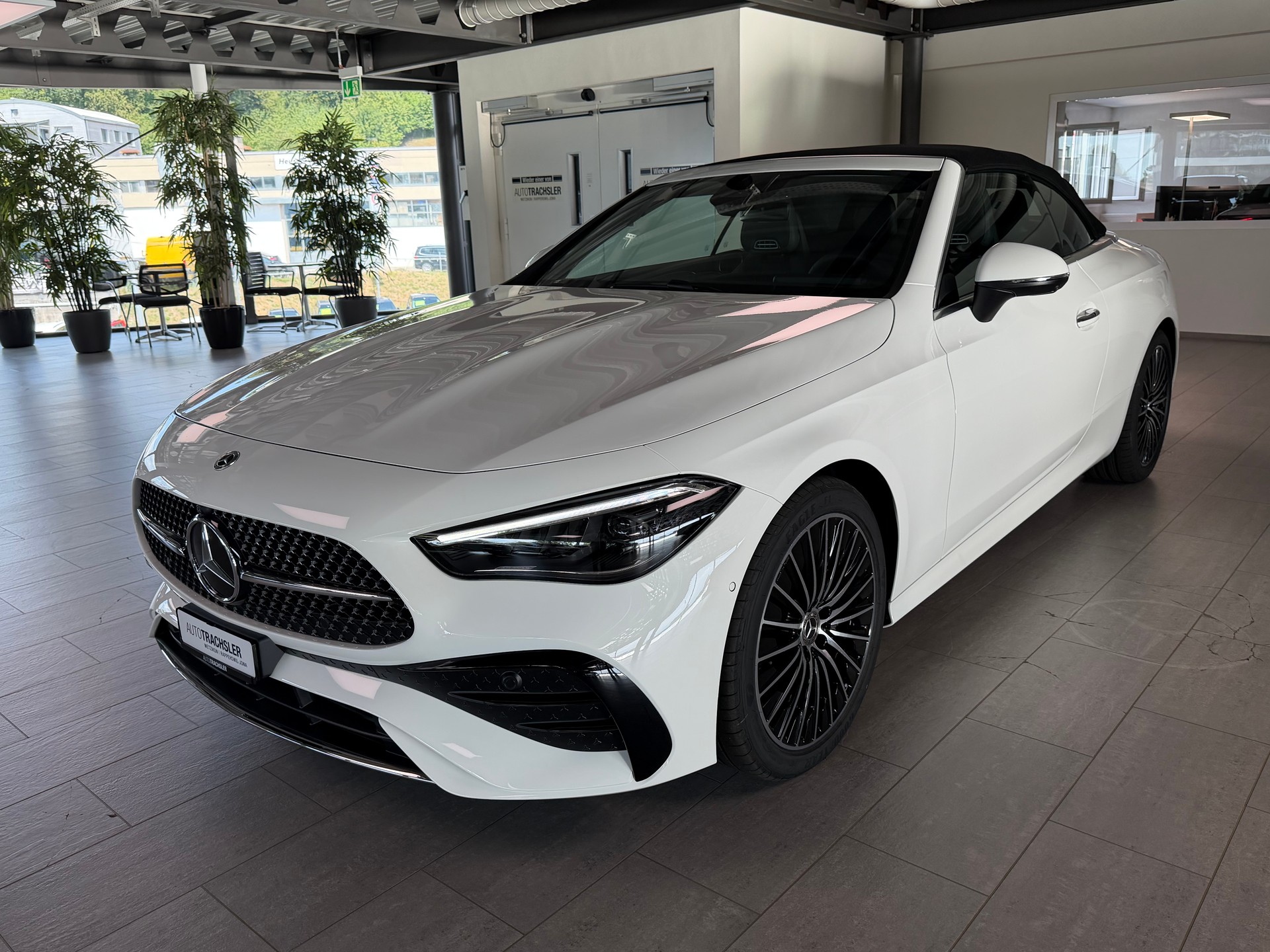 MERCEDES-BENZ CLE 200 Cabrio 4Matic 9G-Tronic - 2